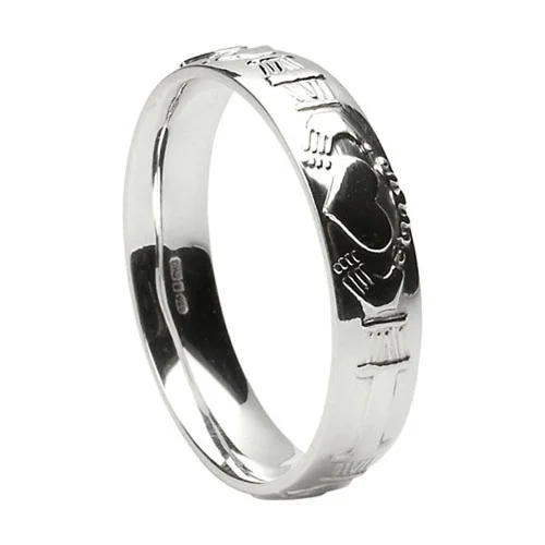 Men's Court Claddagh Wedding Ring
