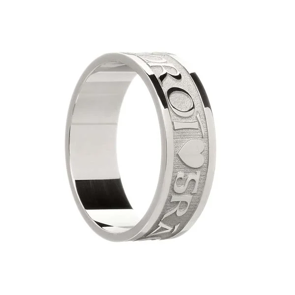 Men's Gaelic Bright Love of My Heart Wedding Ring
