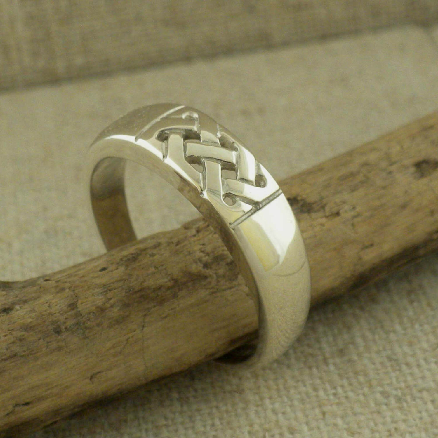 Men's Sterling Silver Celtic Knot Wedding Ring