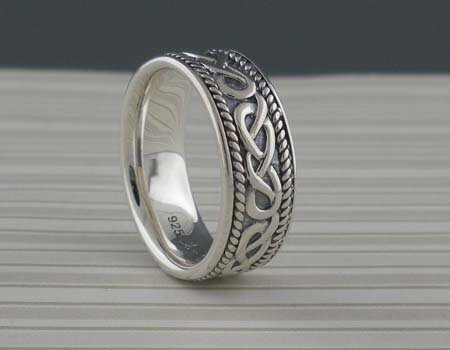 Men's Silver Celtic Knot Wedding Ring