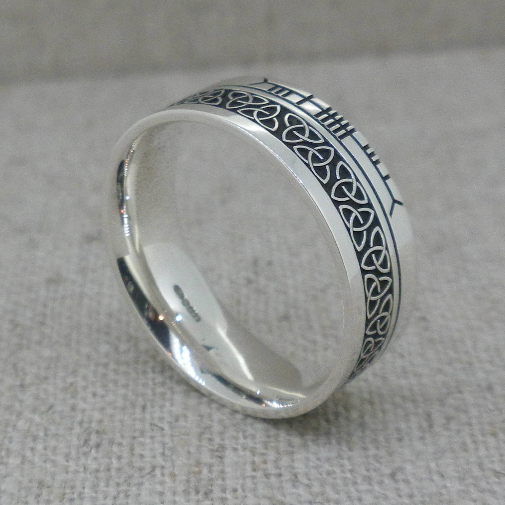 Faith Wedding Ring by Boru