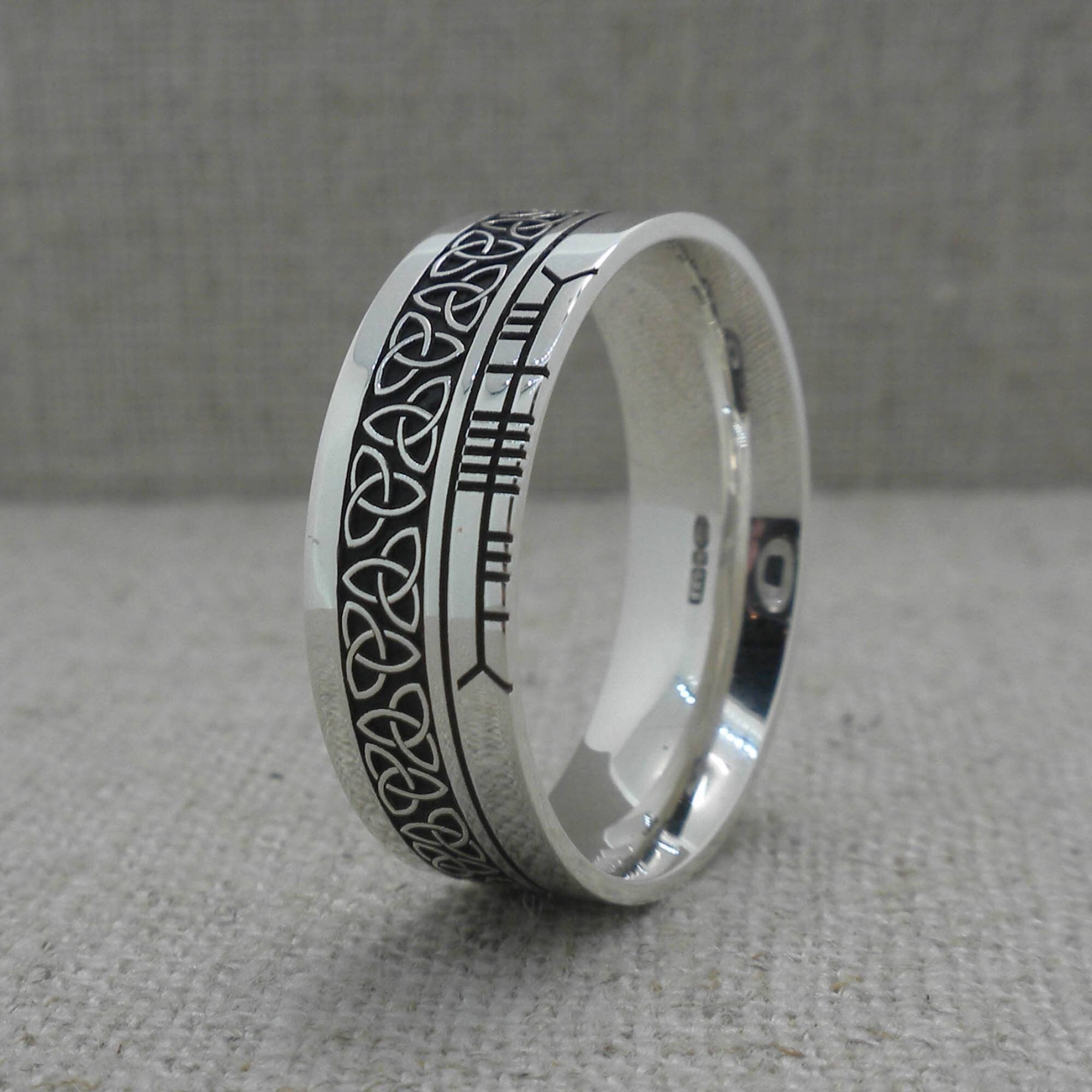 BR1 Trinity Knot Wedding Ring by Boru