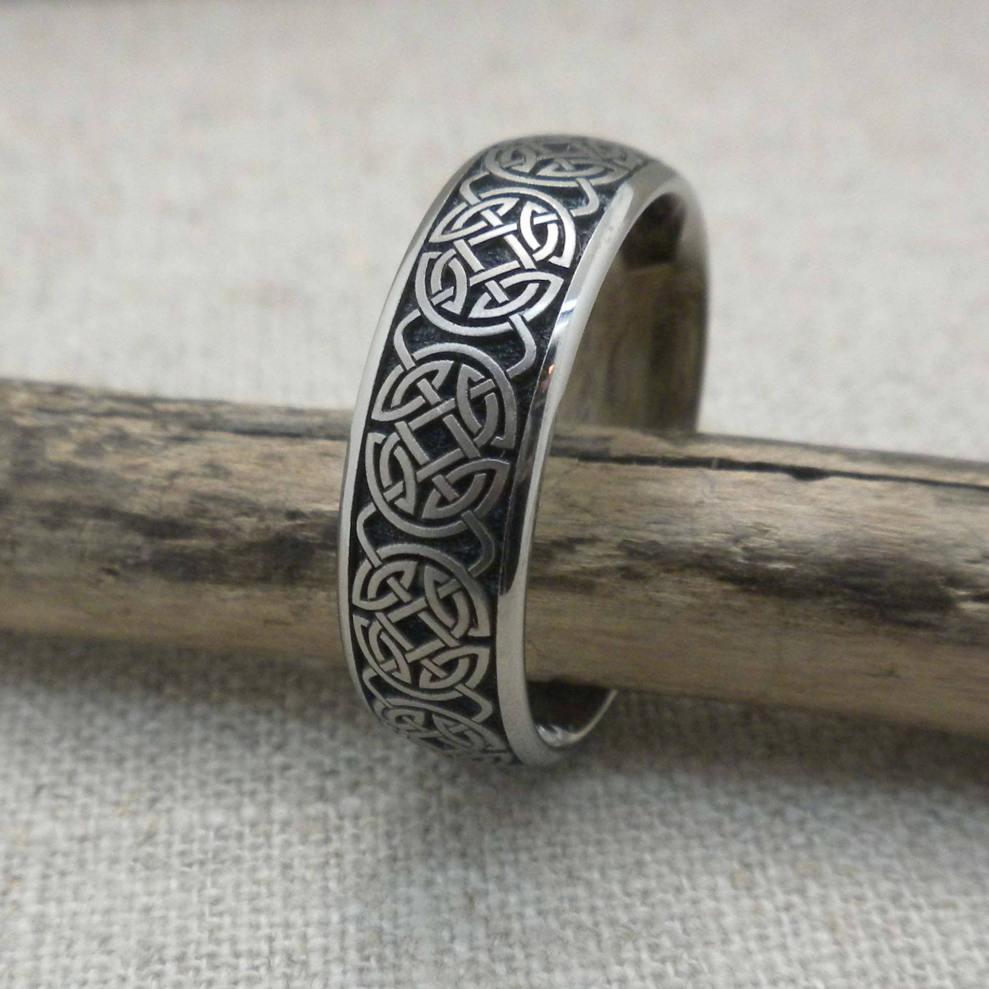 Celtic Wedding Band