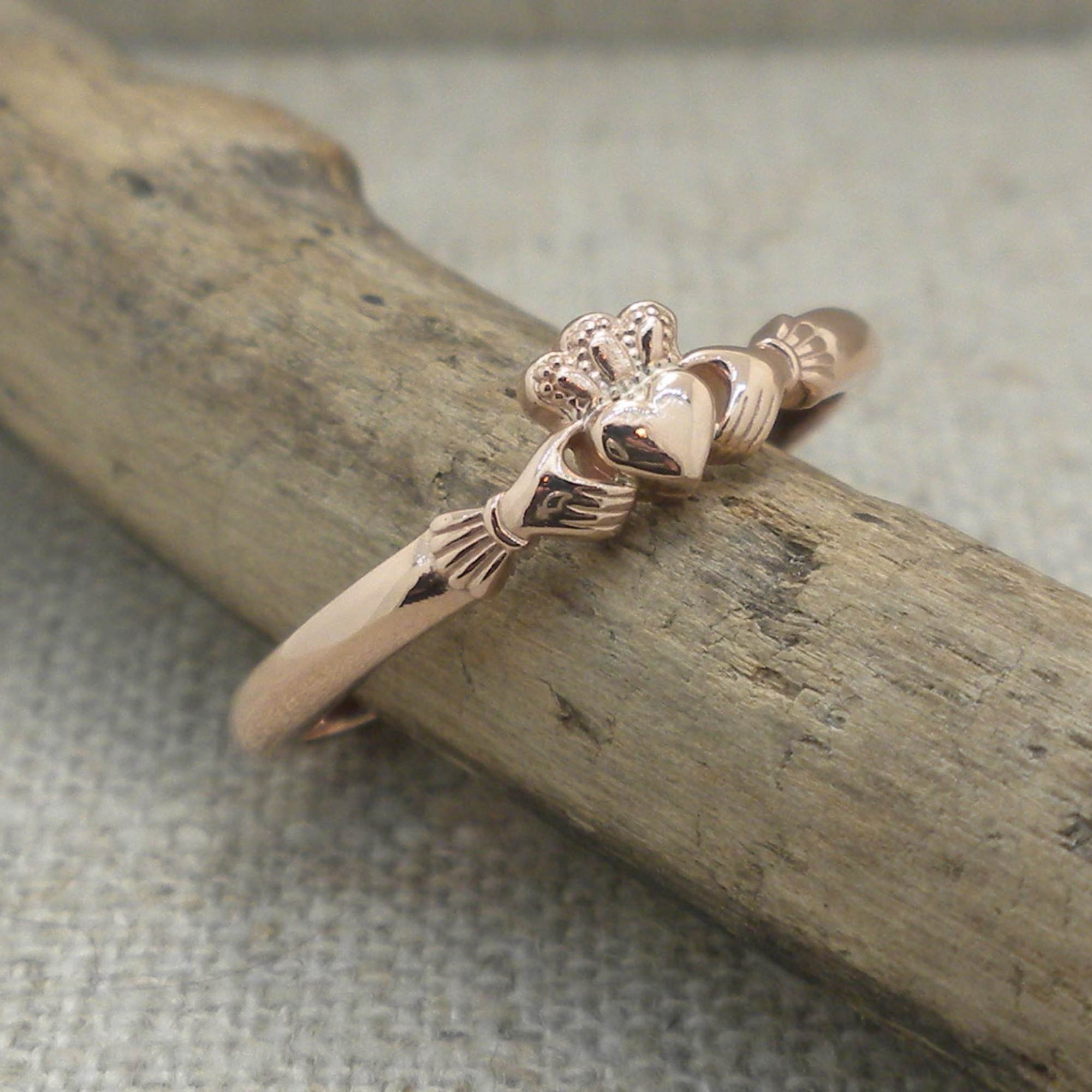 14K Rose Gold Claddagh Wedding Ring — Unique Celtic Wedding Rings