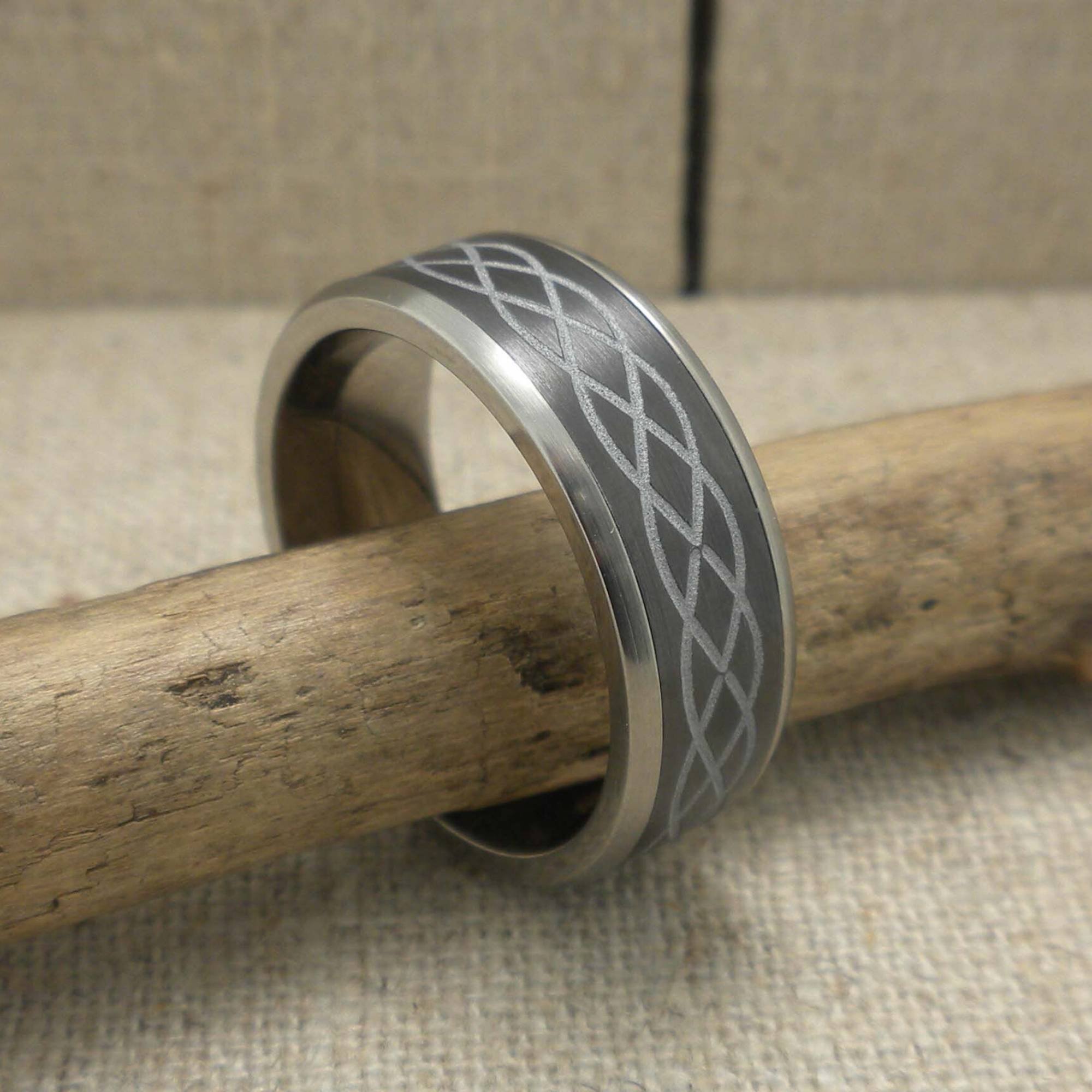 Celtic Wedding ring in Black Zirconium and Titanium
