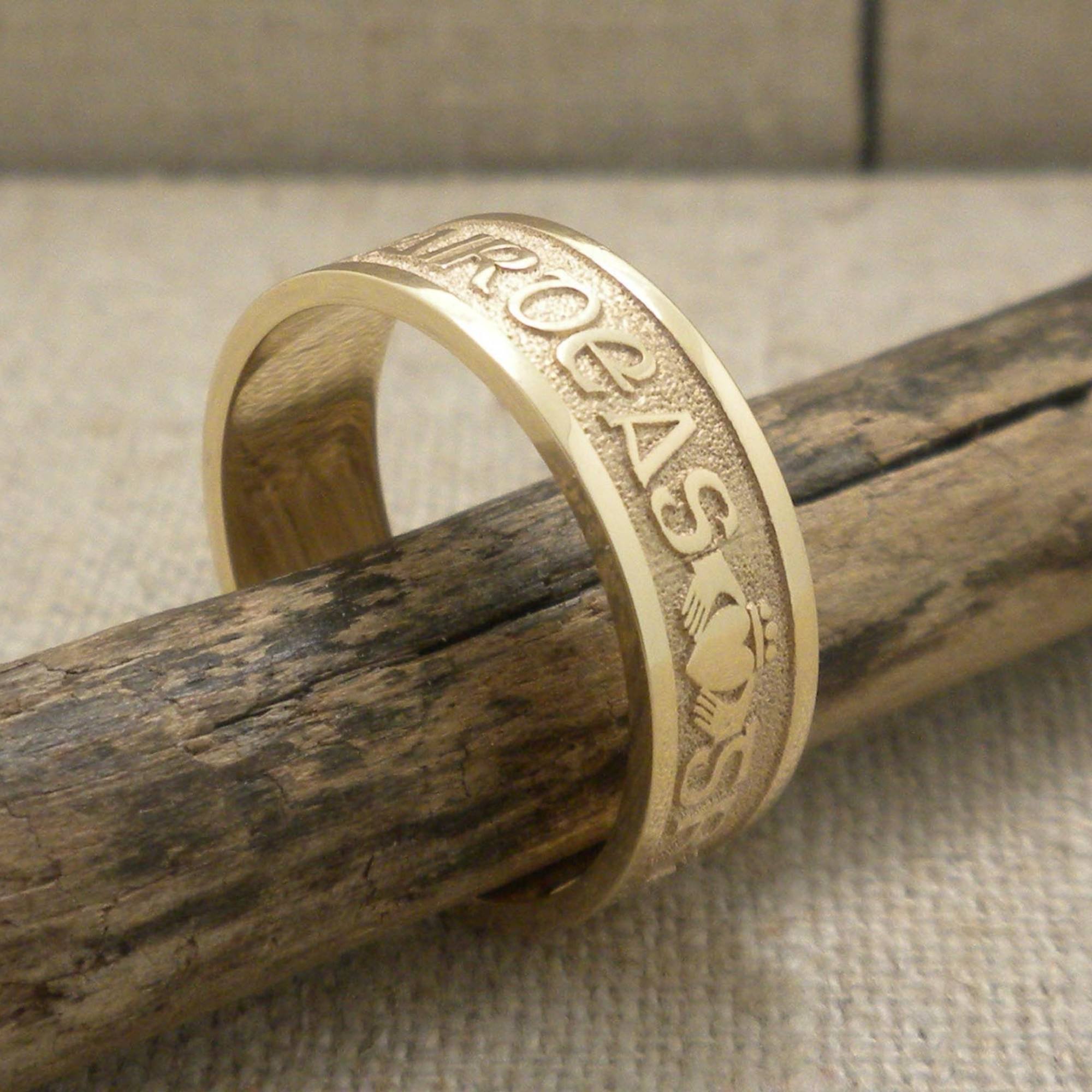 Gaelic Wedding Ring by Boru