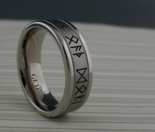 Geti Rune Wedding Ring