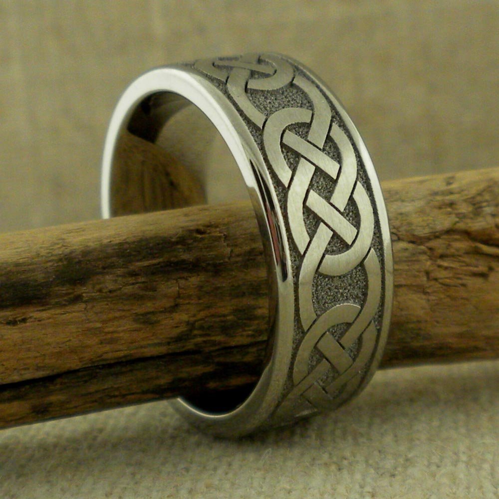 Custom Celtic Knot Wedding Ring in Titanium