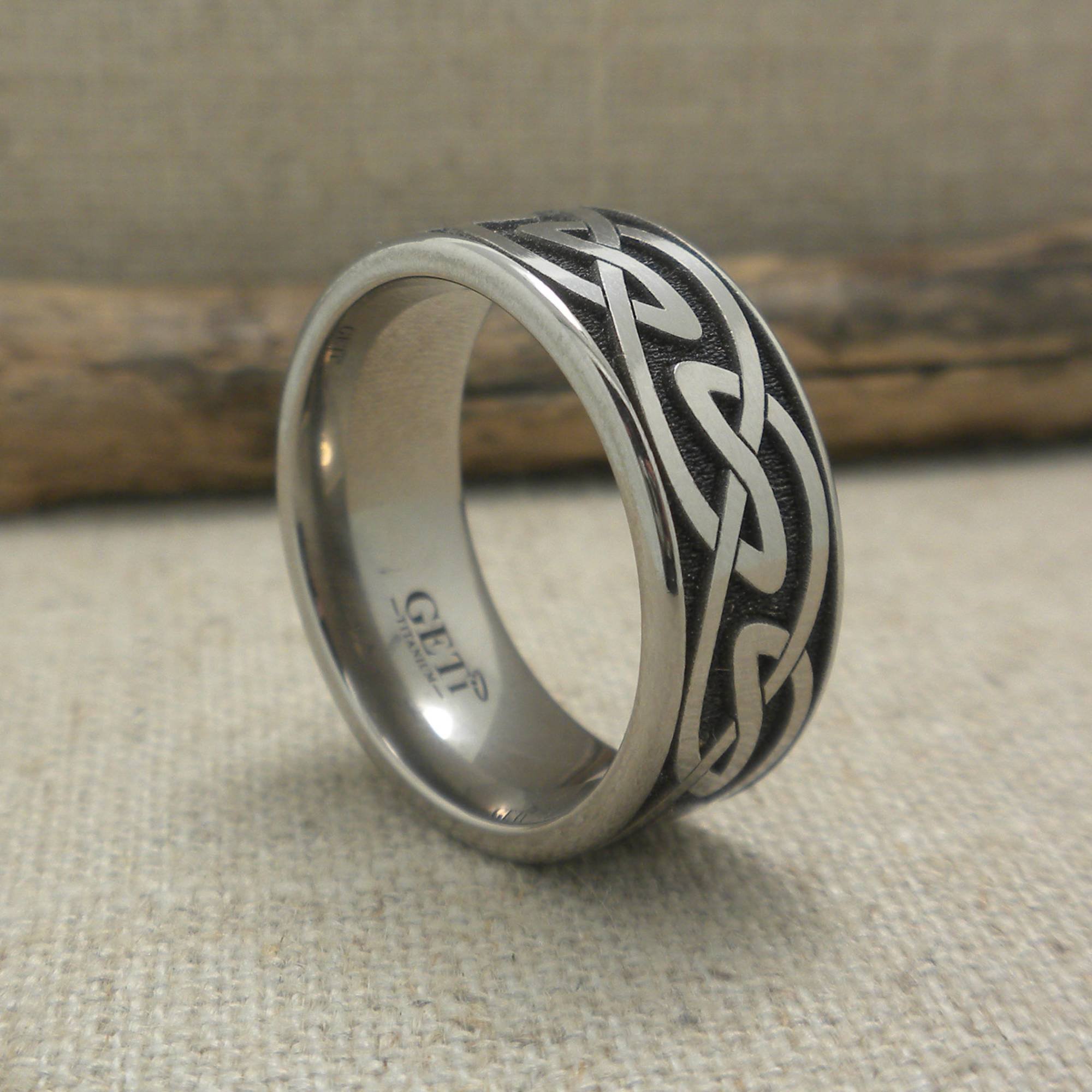 9 mm Celtic Wedding Ring