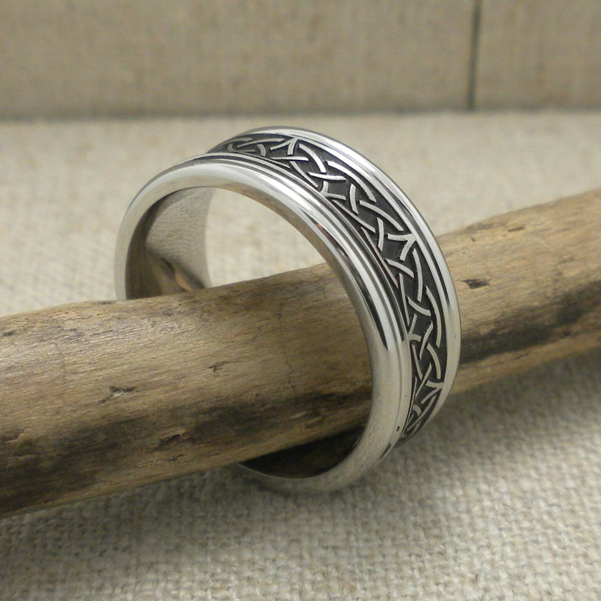Alternative — Unique Celtic Wedding Rings