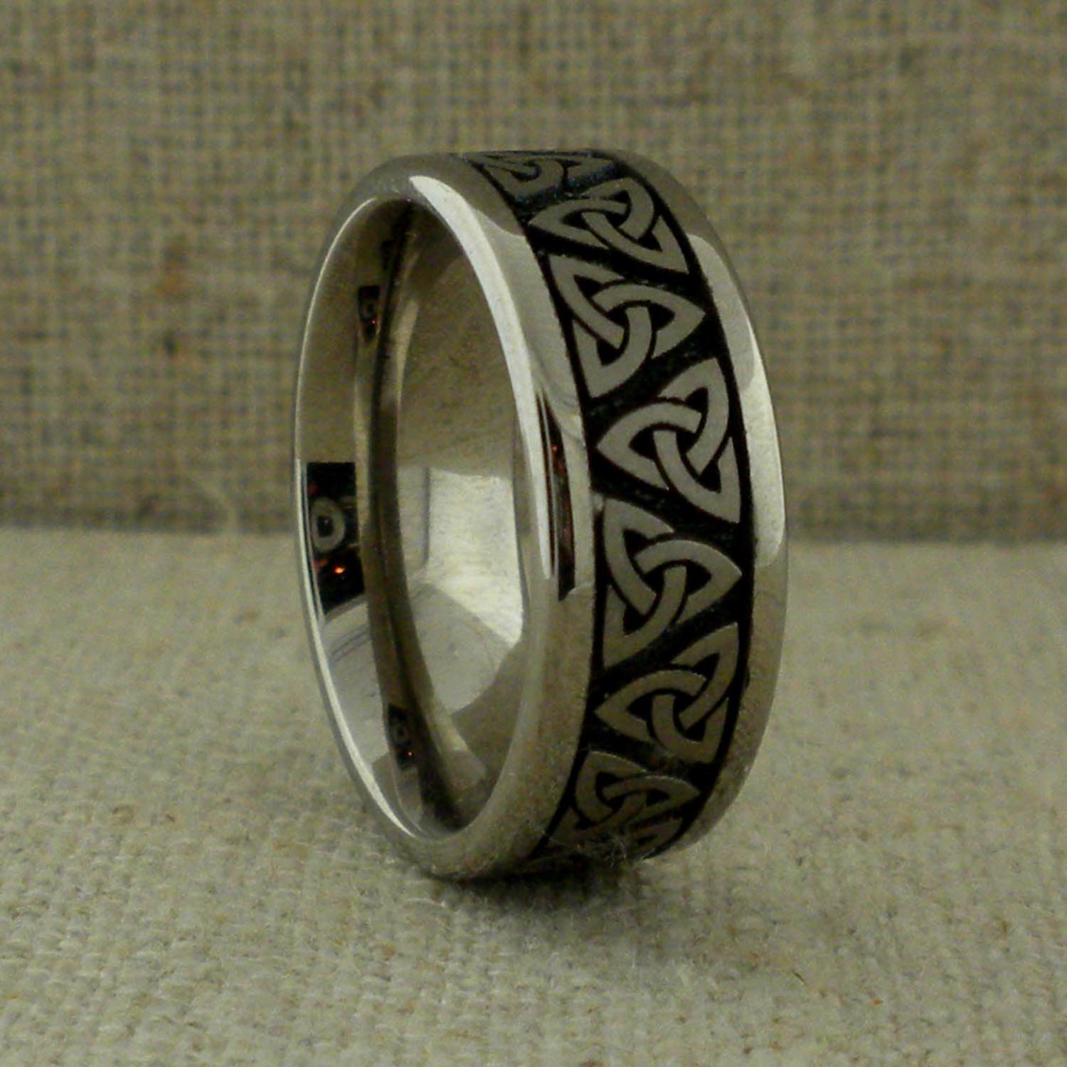 073119-Trinit-Knot-Wedding-Ring.jpg