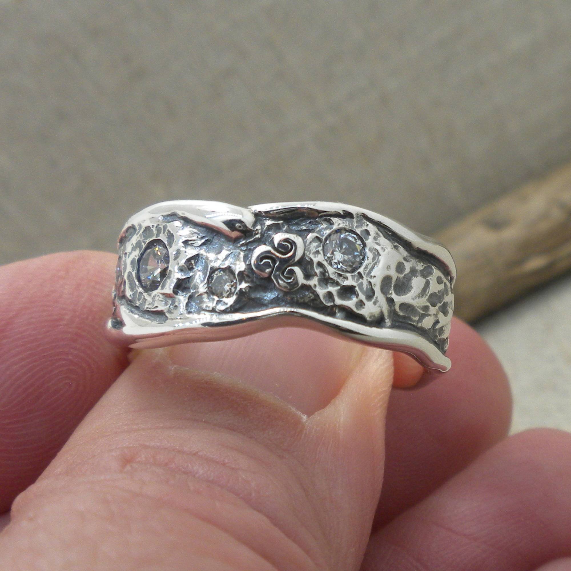 Sterling Silver with CZs Rocks 'N Rivers Spiral Wedding Band