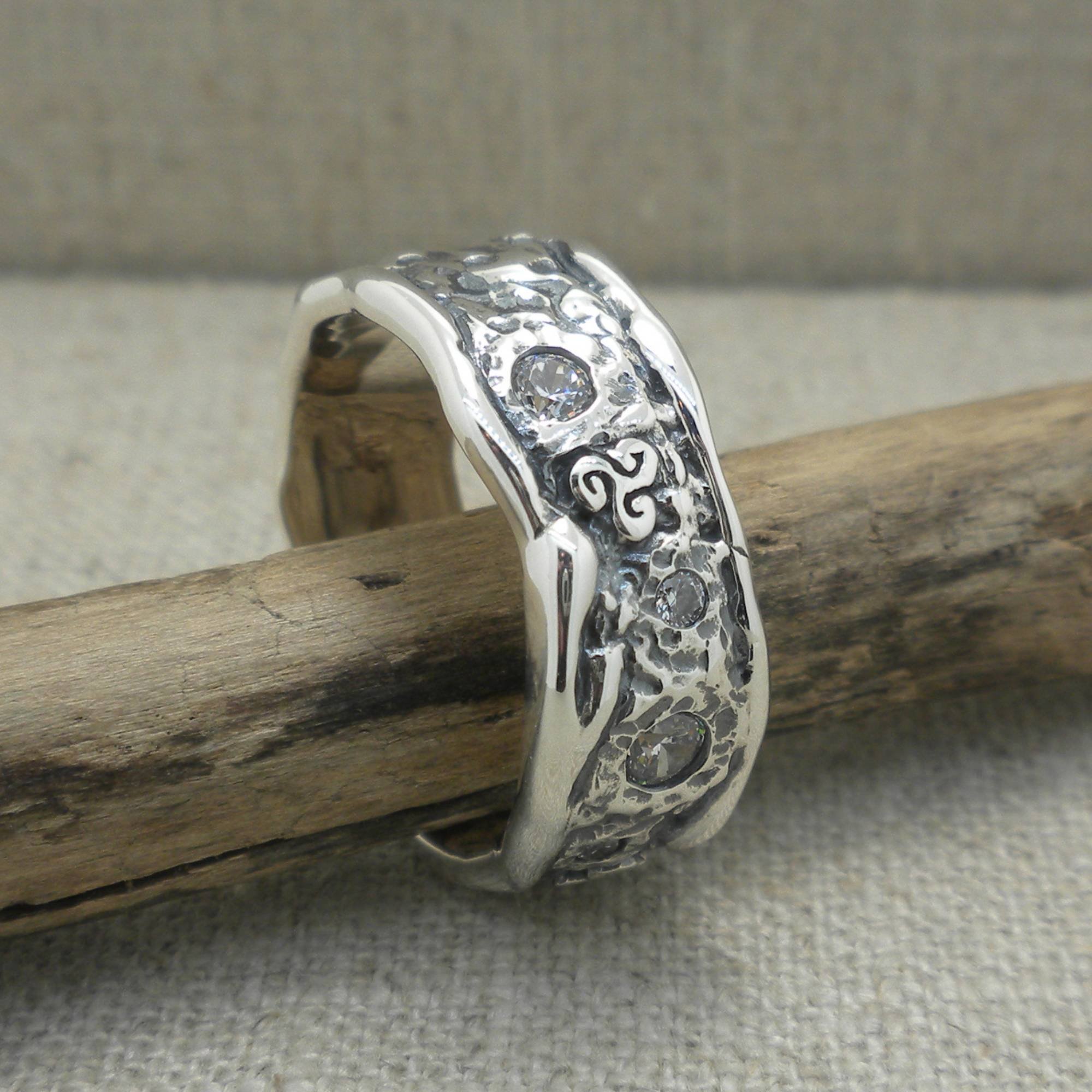 9 mm Wide Sterling Silver with CZs Rocks 'N Rivers Spiral Wedding Ring