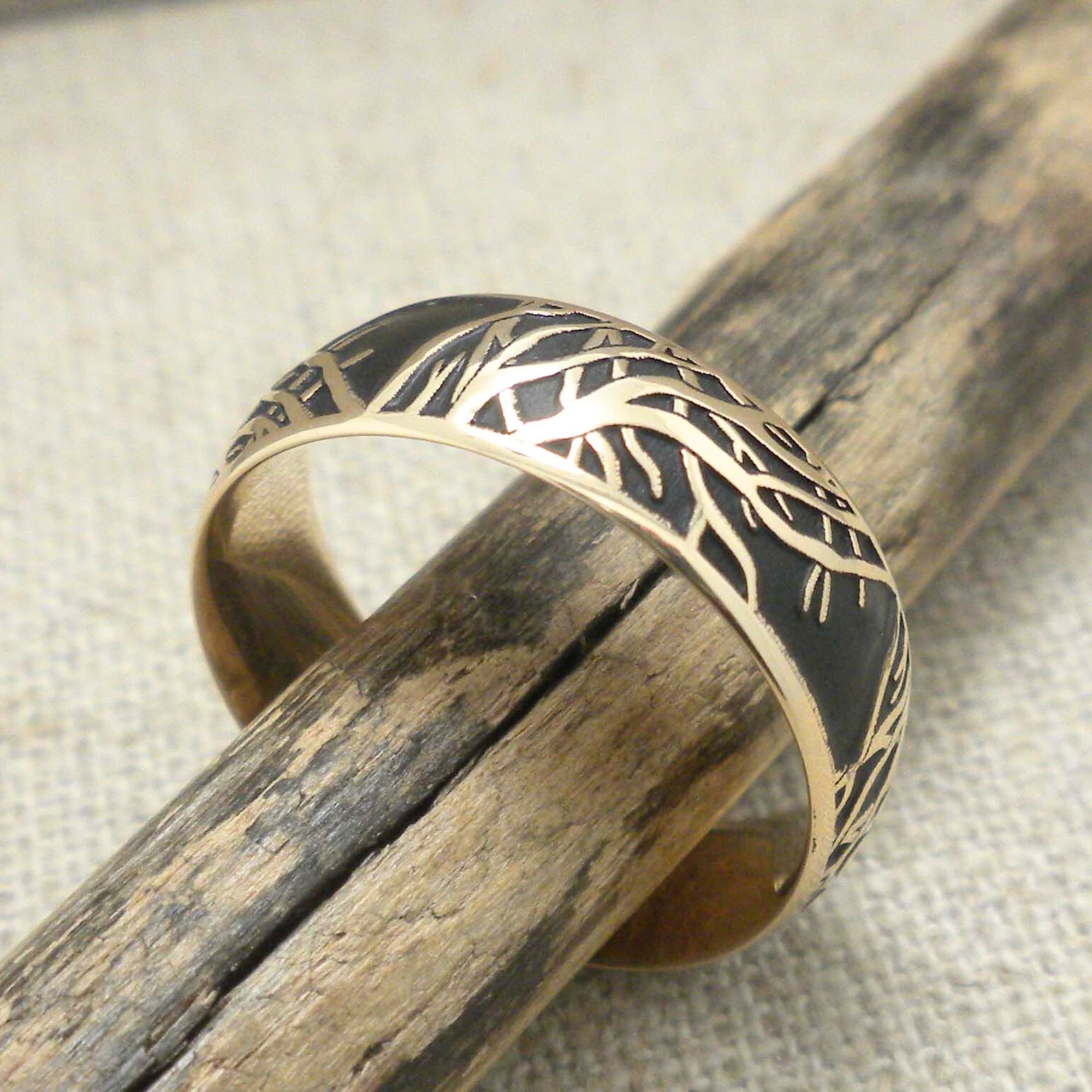 Custom Wedding Band in Yellow Gold