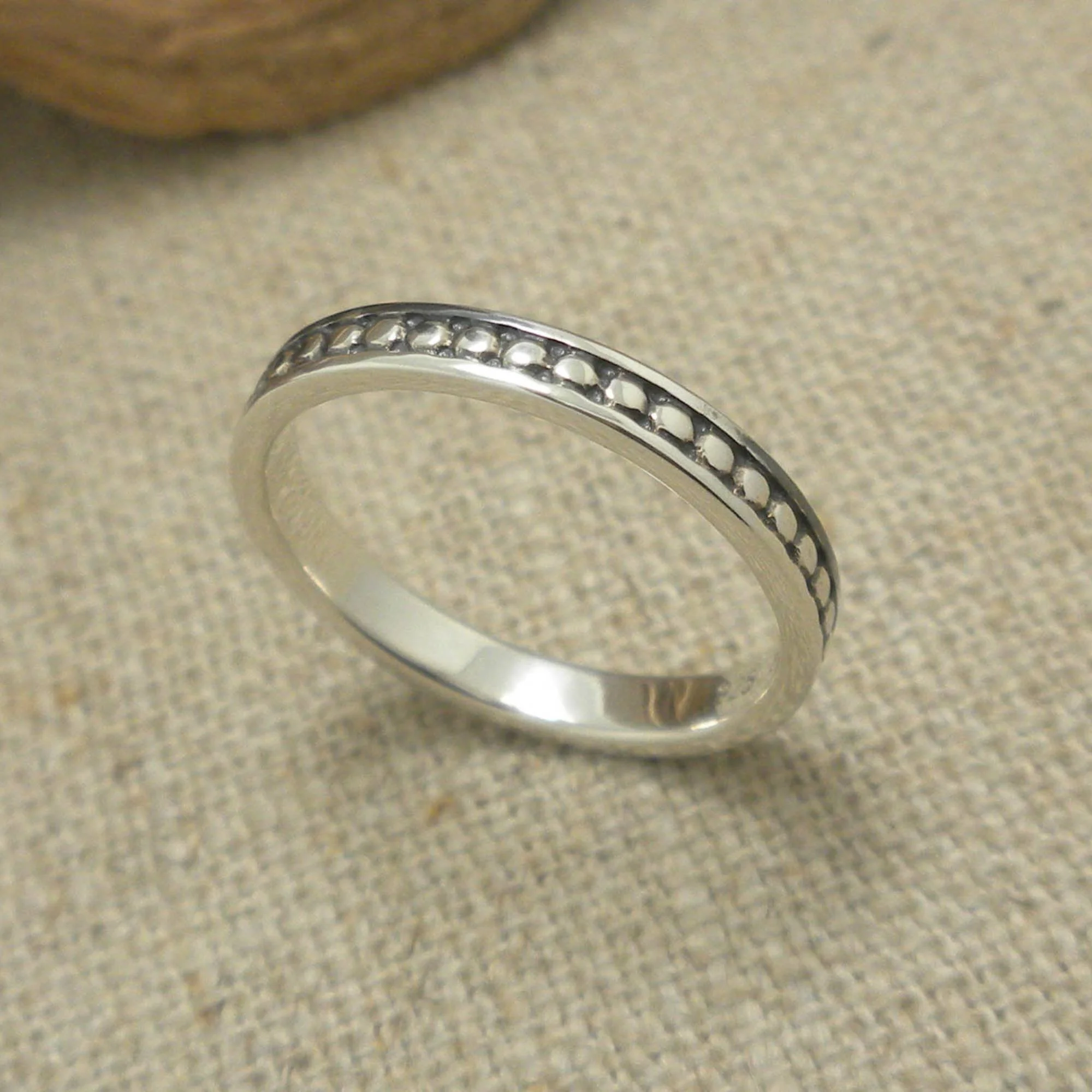 Bead Rail Ring