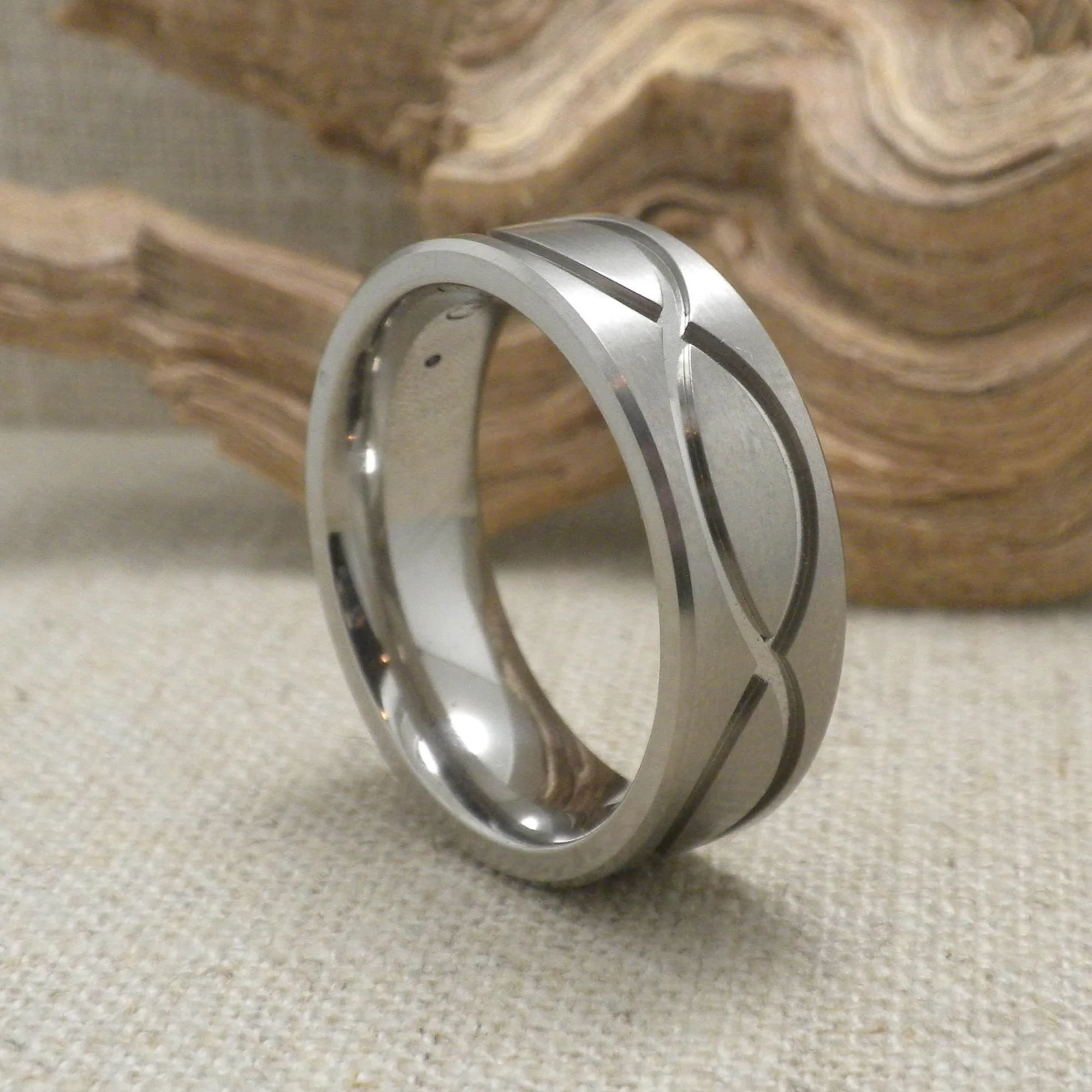 03-GETI-2293FXDS-3PNT-Infinity-Knot-wedding-ring.jpg