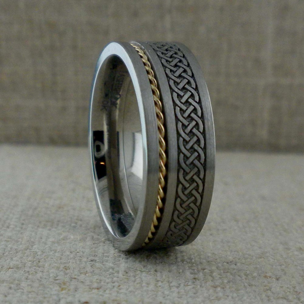 Celtic Knot Wedding Ring with 10K Rope Twist — Unique Celtic Wedding Rings
