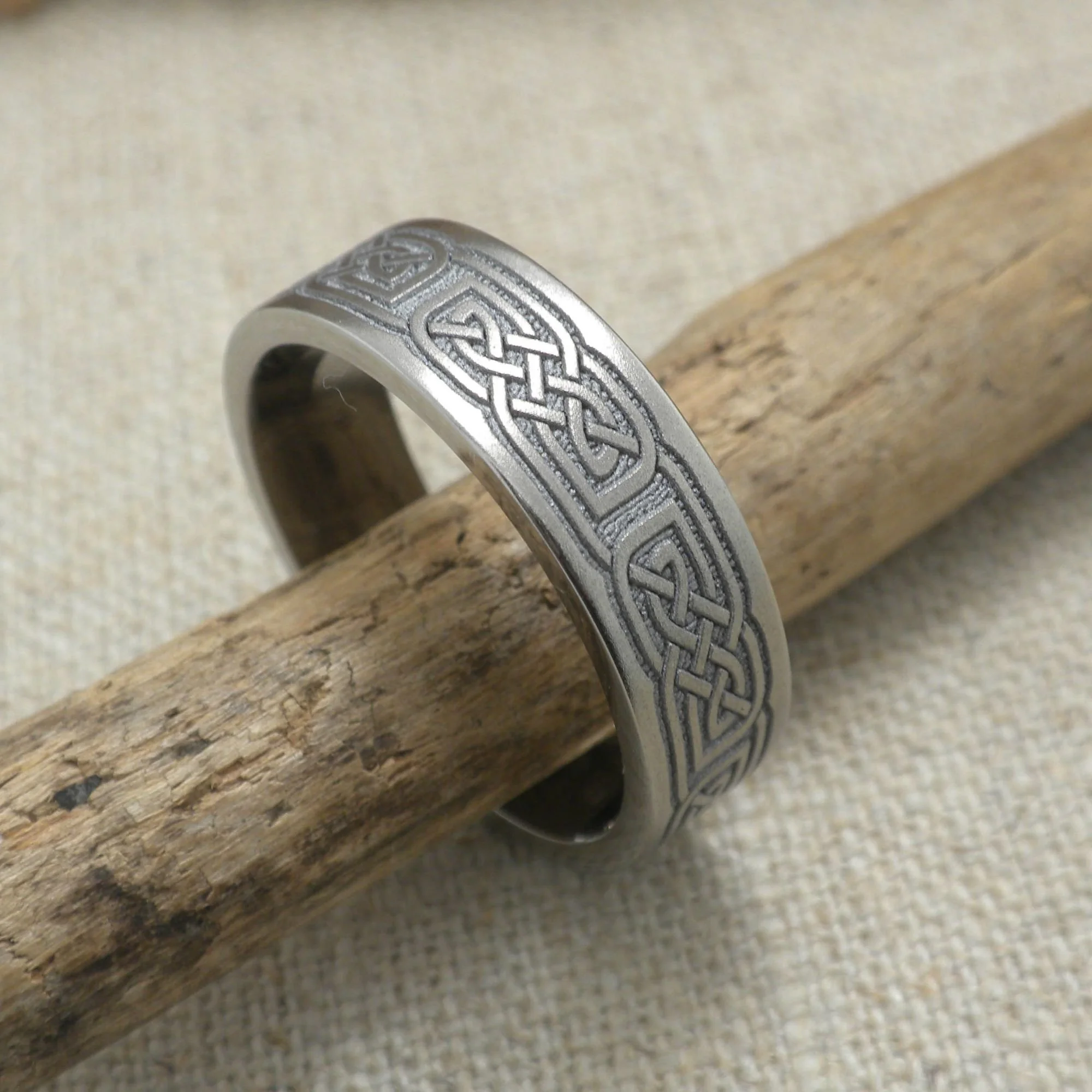 Flat Celtic Knot Wedding Ring in Titanium
