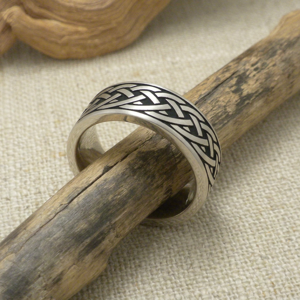 Celtic Knot Wedding Band in Titanium