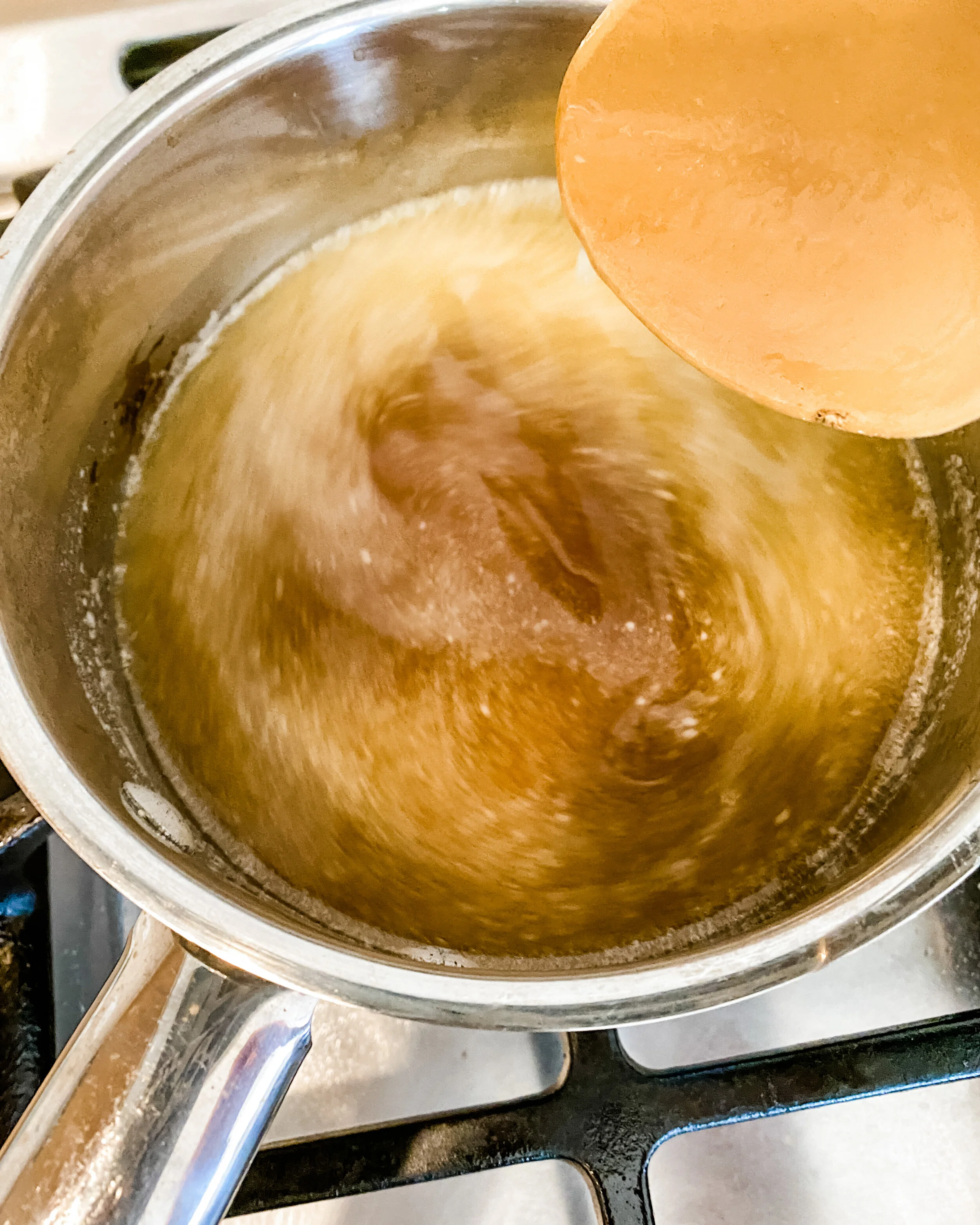 Easy Homemade Maple Pecan Granola — Macros with Lil