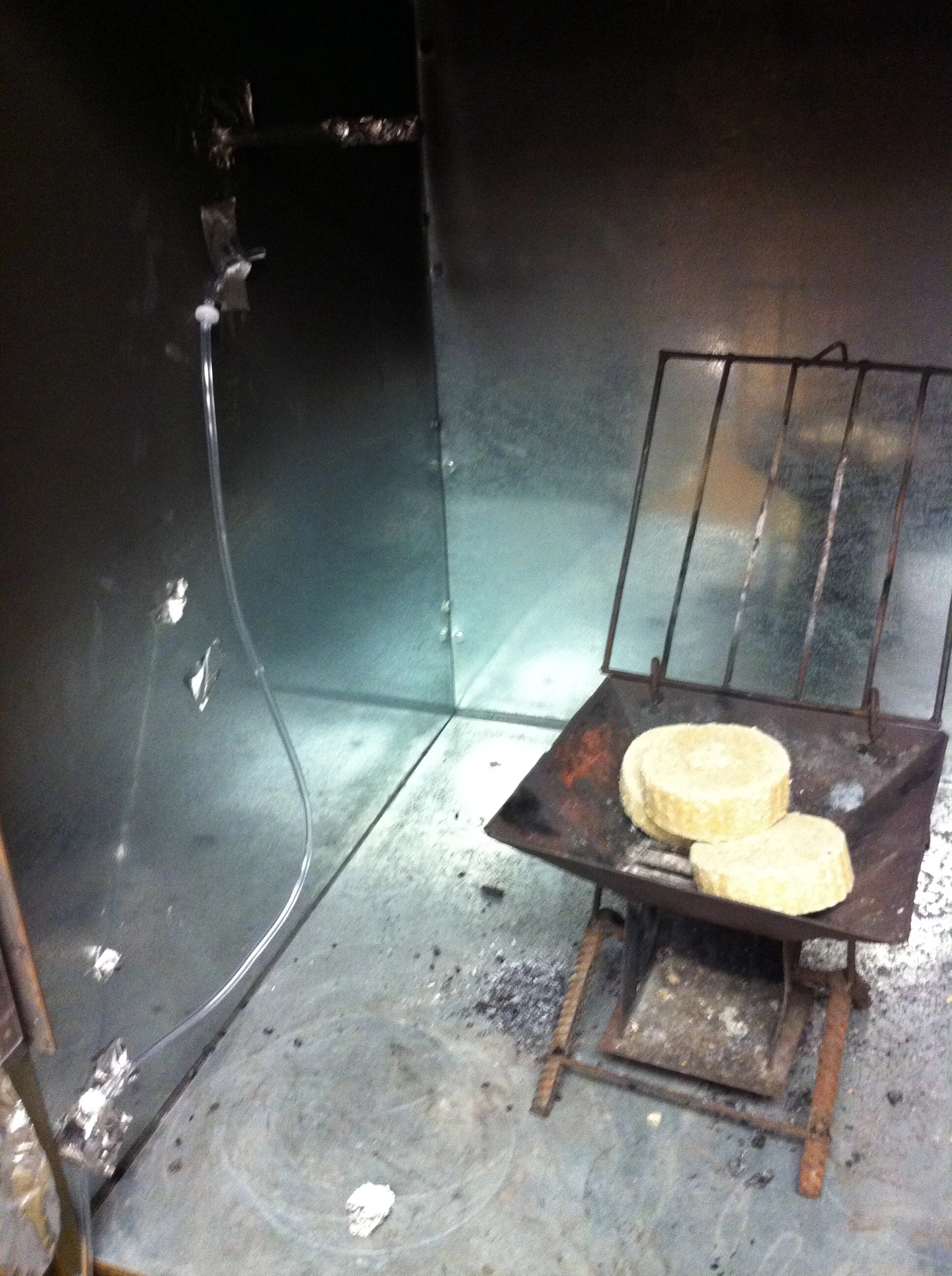 Preparing Briquettes Composed of 50% Paper, 35% Rice Bran, and 15% Rice Straw for Emissions Testing