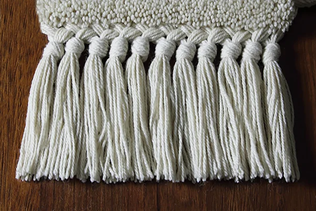  Interlaced Hand Knotted Fringe 