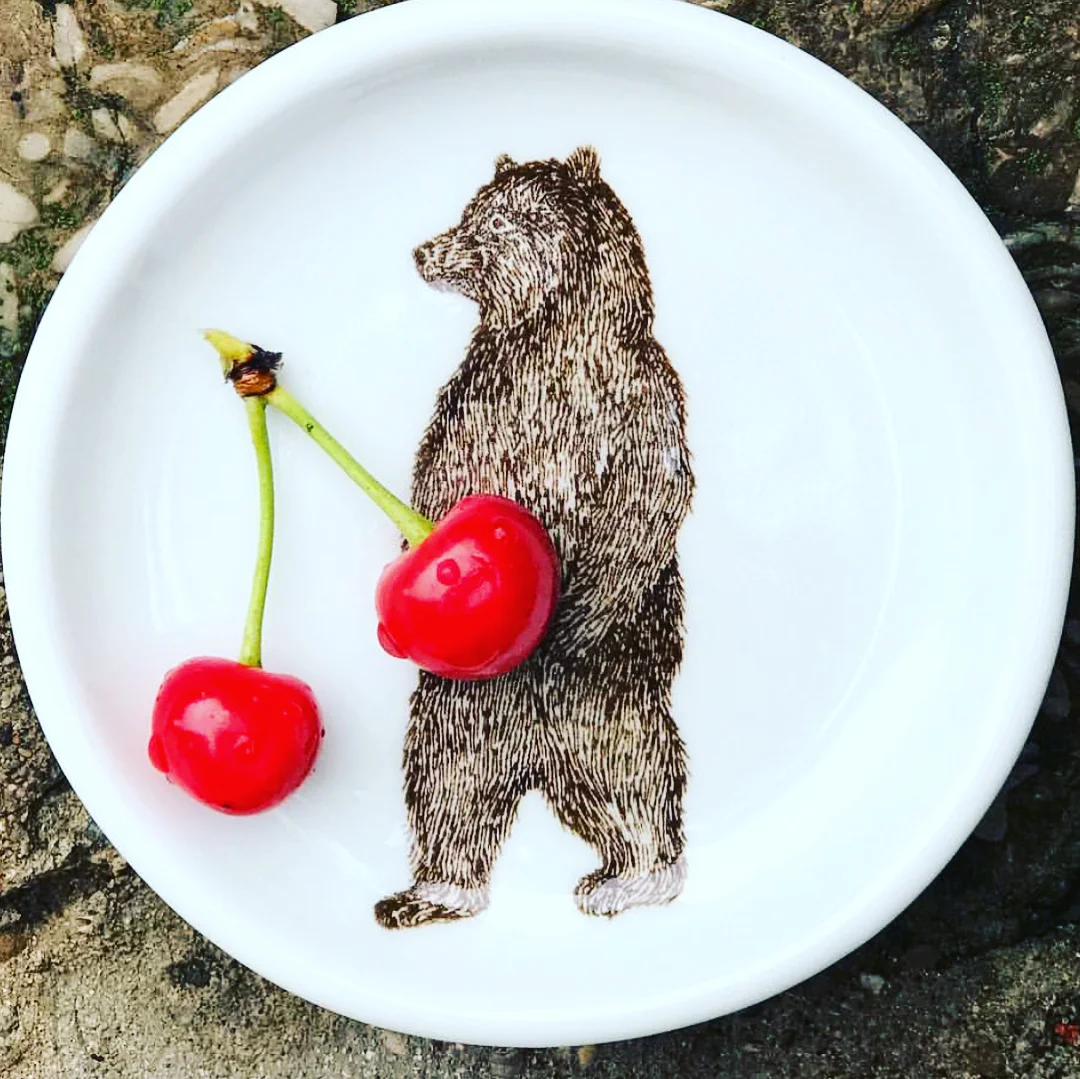 SKT Ceramic plate with Bear