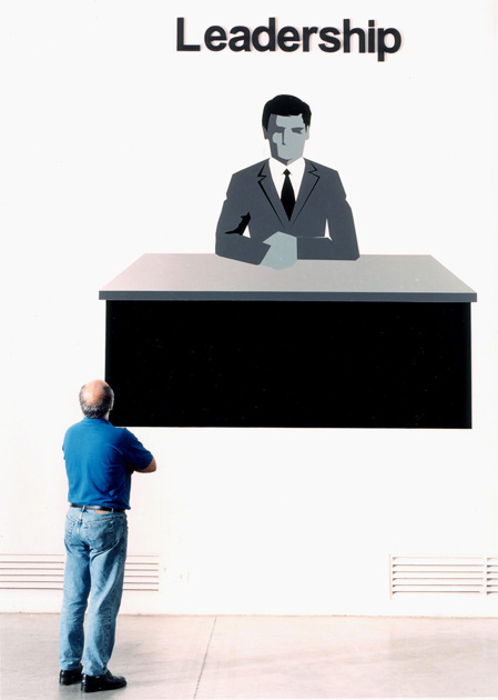 “Leadership” (2000). Instalación. Sintra, vinilo y letras en polifán. Colección Museo de Arte Moderno de Buenos Aires (Argentina)