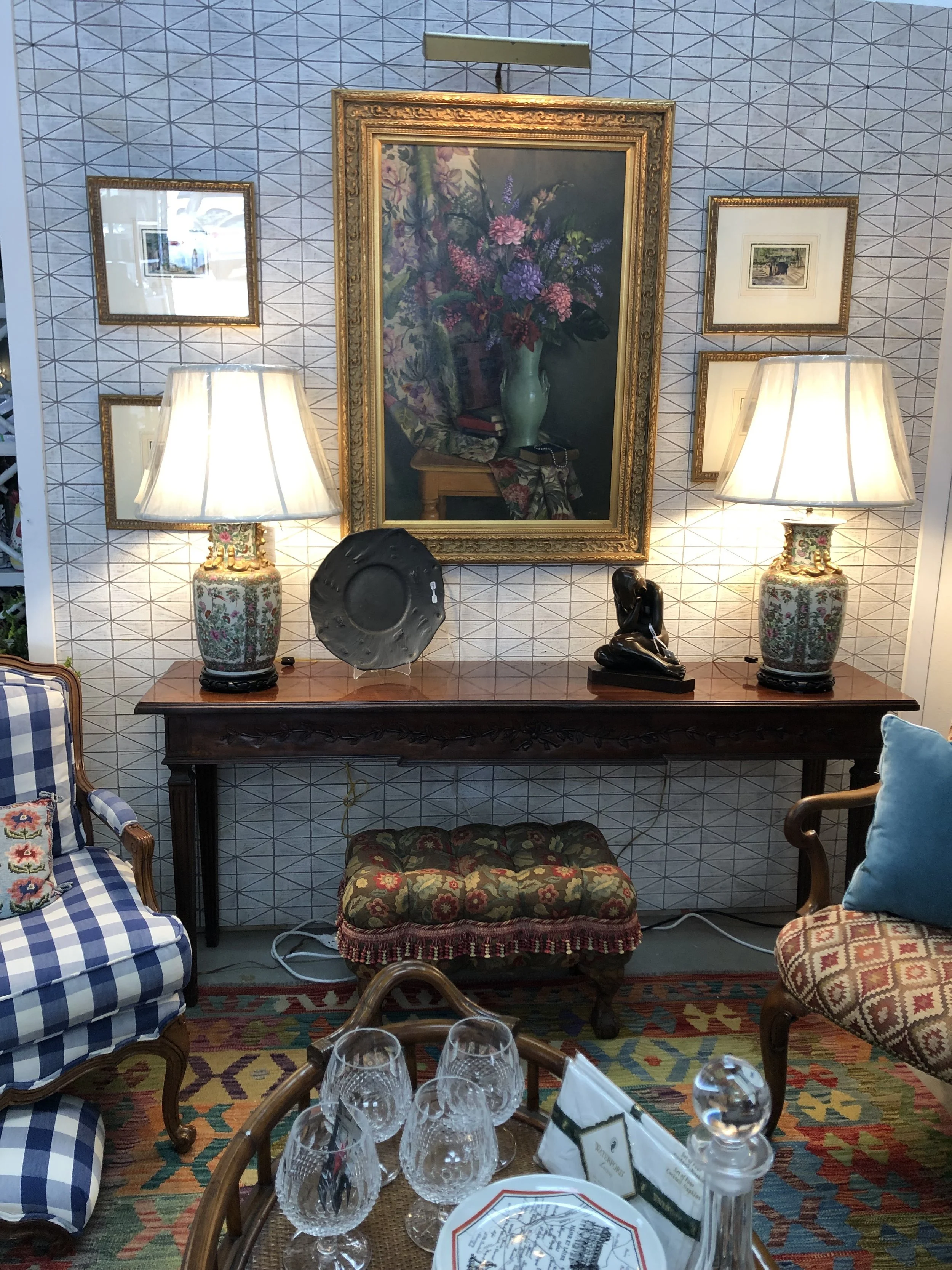 Curate high end, high quality art, furniture, and decor locally — Palos ...