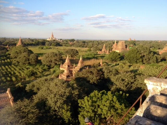 Bagan pagodas overview.JPG