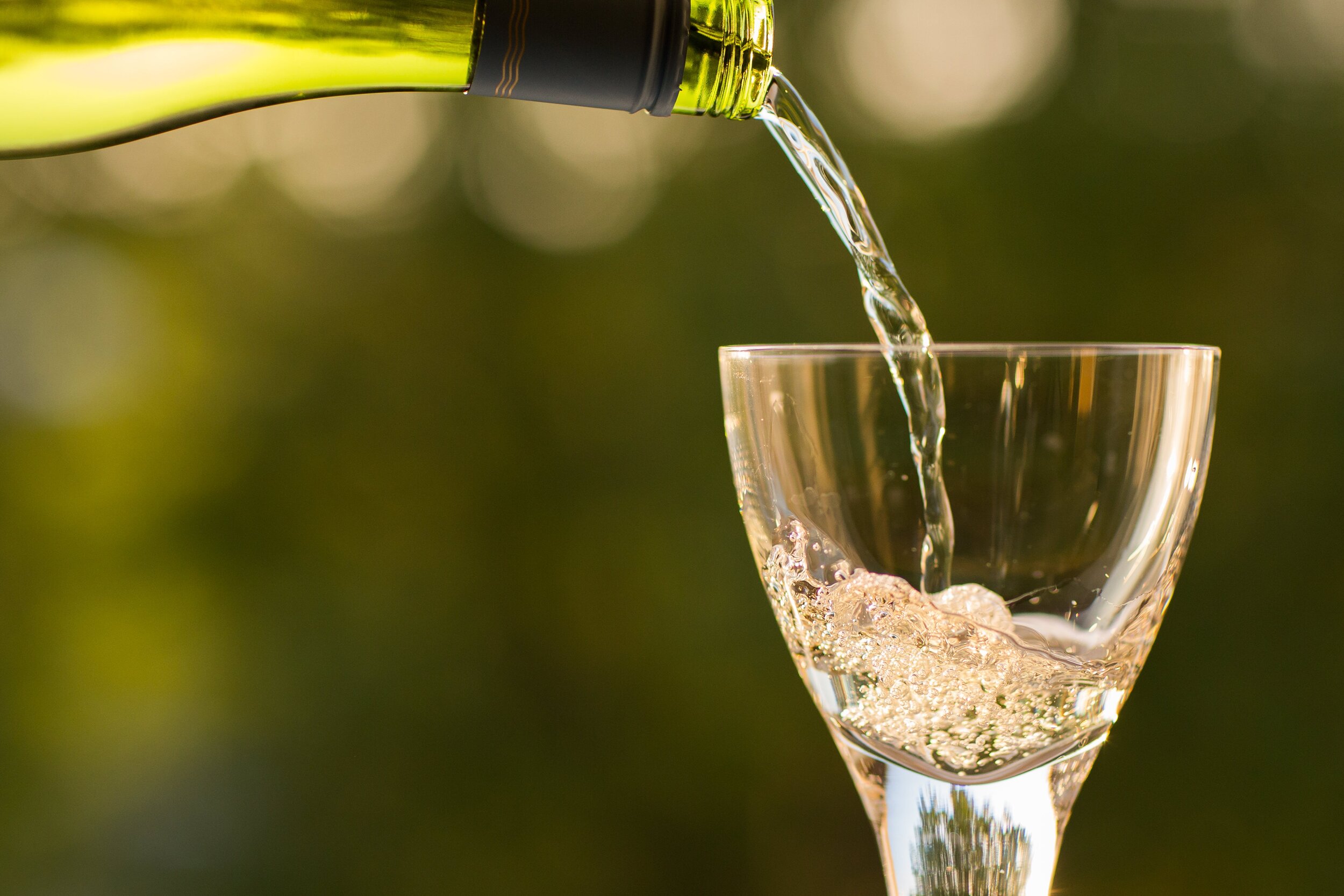 bottle-pouring-summertime-wine-glass-107556.jpg