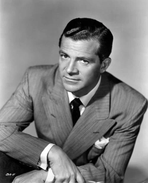 Dana Andrews Headshot.jpg