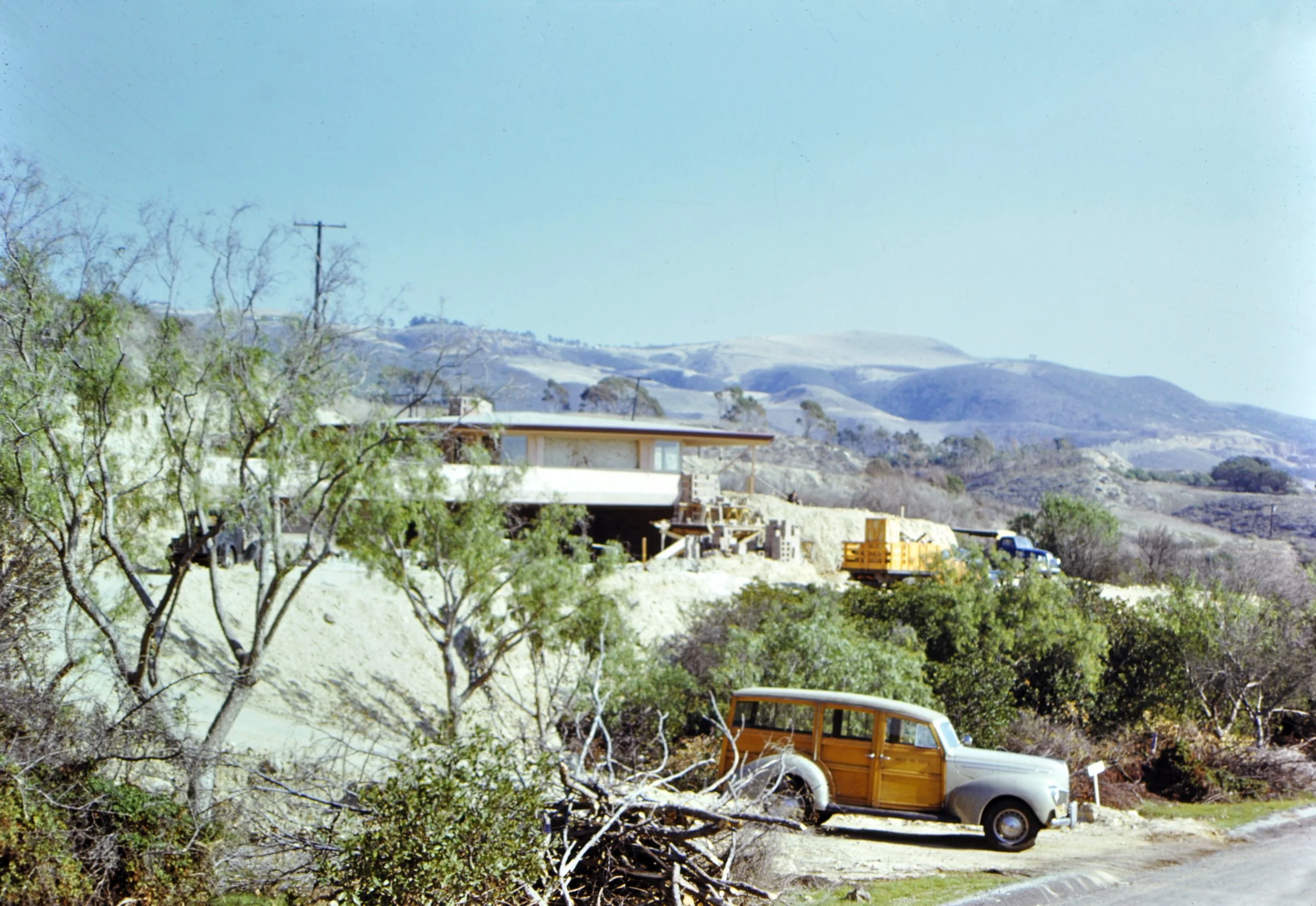 Hollywood’s Glittering Golden Past Remains in Palos Verdes as Lloyd Wright’s Jester House in Portuguese Bend Finds a New Owner by Dana Graham