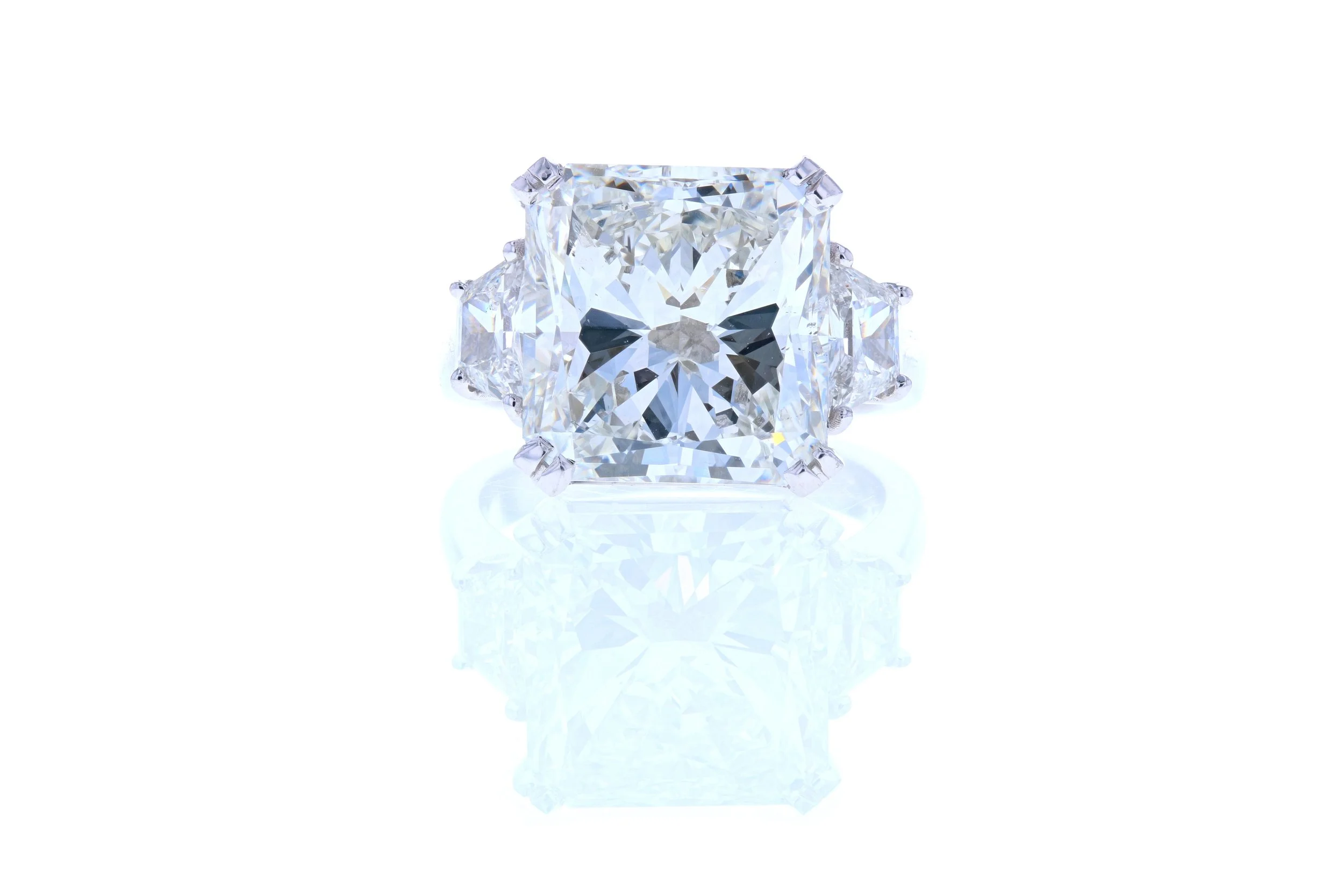 What It’s Like Designing A Piece of Custom Jewelry With Diamond Expert Dan Moran of Concierge Diamonds