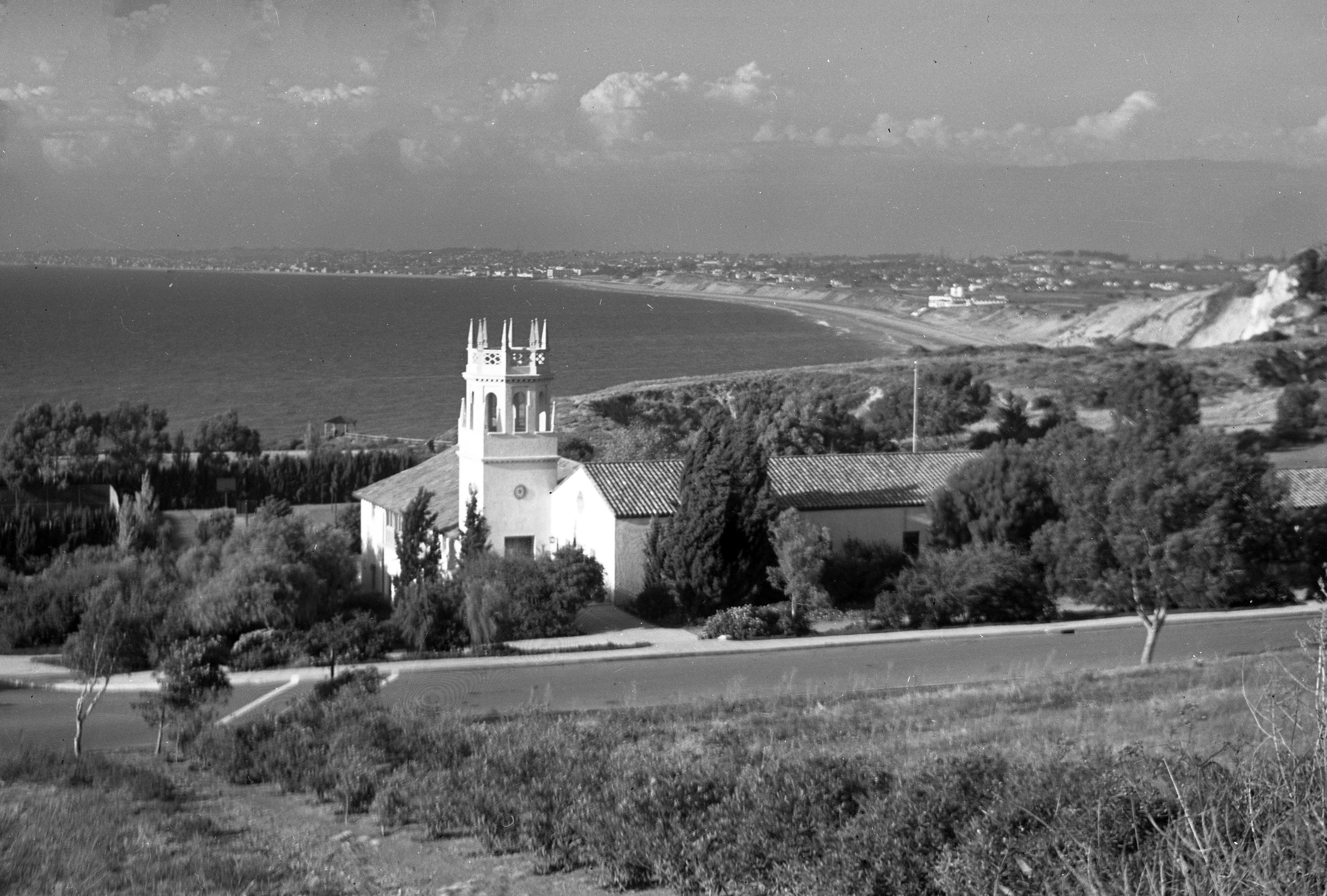 xParamount Location Dept. photos of Palos Verdes coast and historic sites circa 1929 (2).jpg