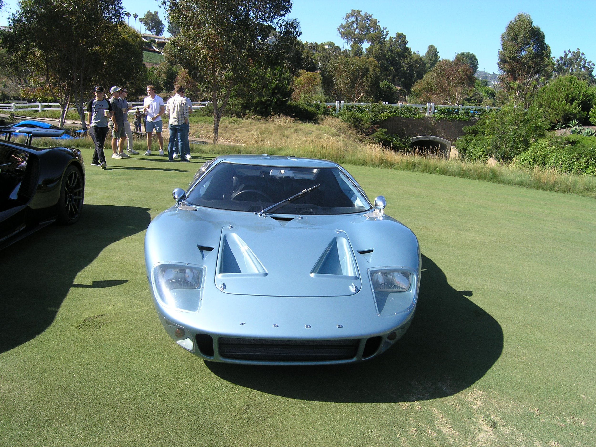 Another look at that Ford GT 40