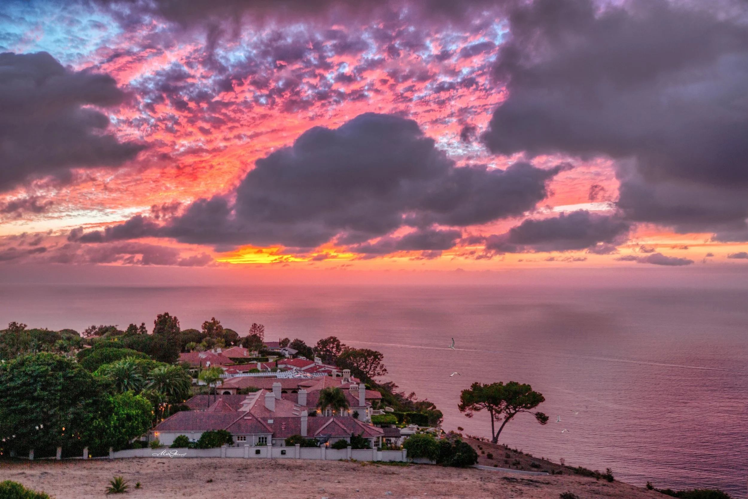 Rancho Palos Verdes - America's Richest Retirement Town By Dana Graham President of the Palos Verdes Historical Society