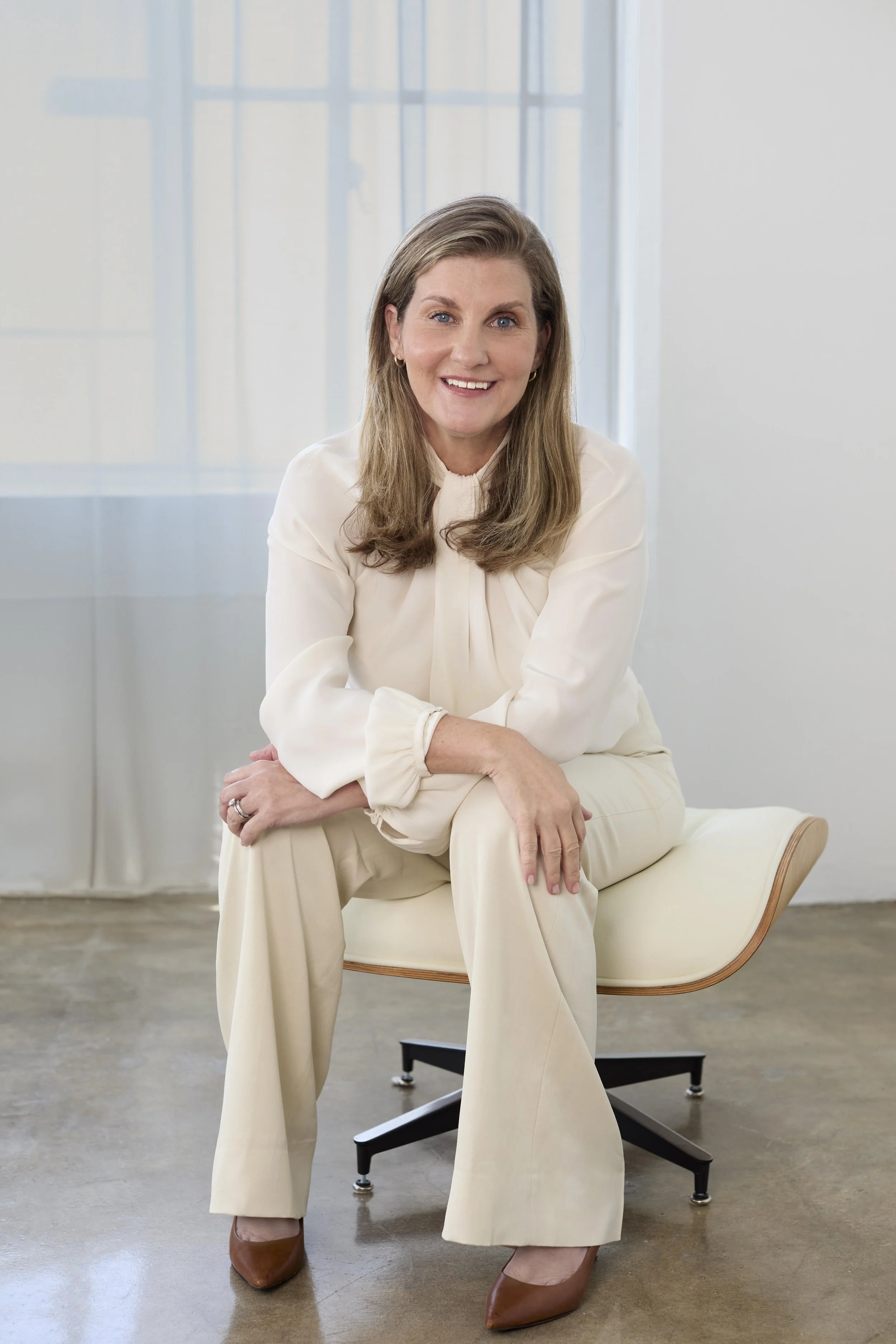 Palos Verdes Native CEO Emilie Hoyt Celebrates 25 years of LATHER Skincare By Writer and Contributor Emily McGinn