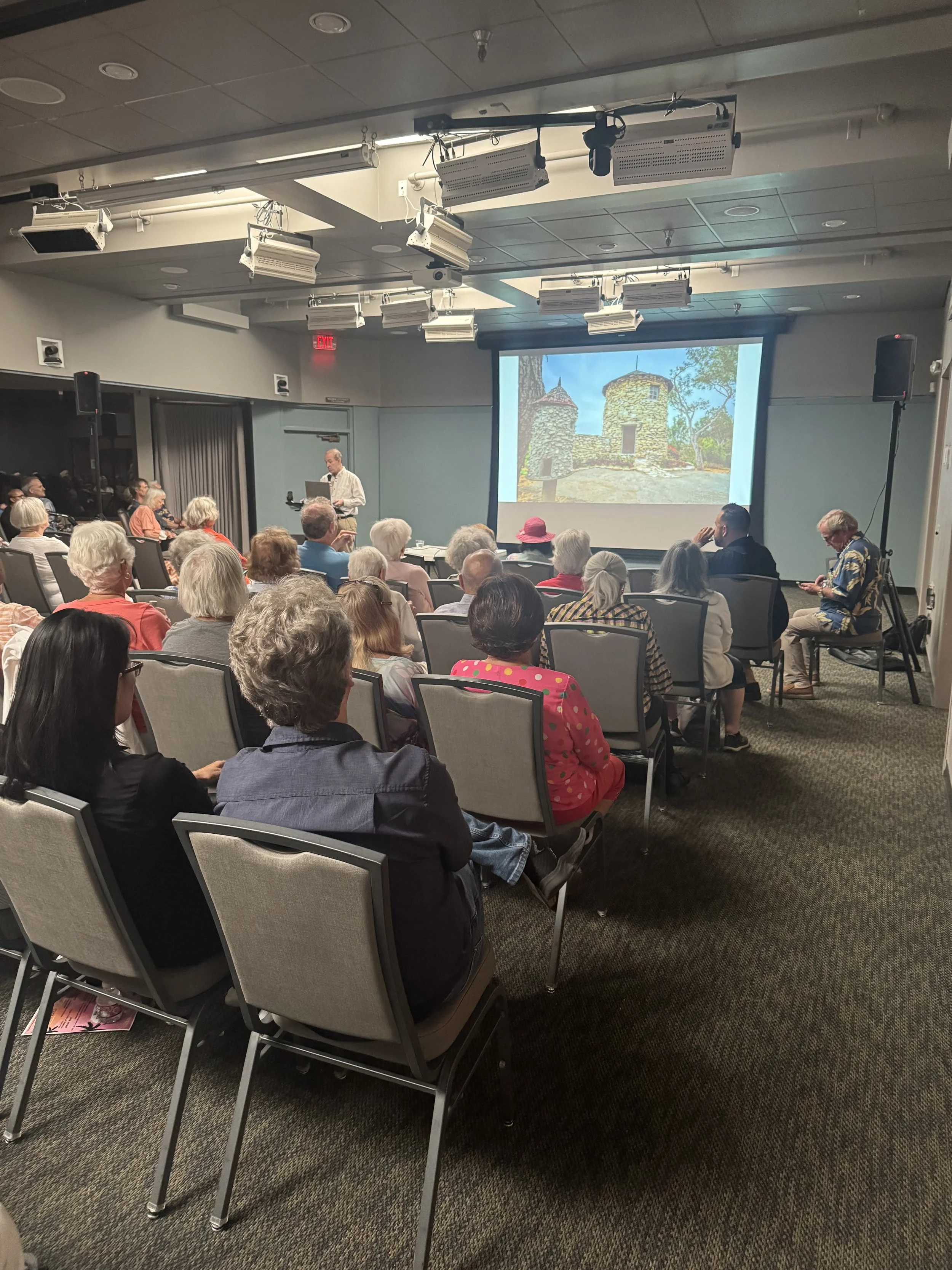 Lectures with Lianne 3.jpeg