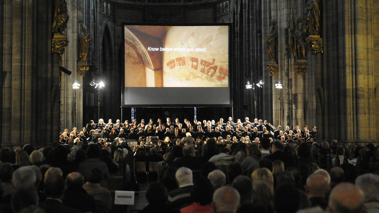  “Verdi's Requiem never had been performed under circumstances like these.” —  Chicago Tribune    CMC Highlights  