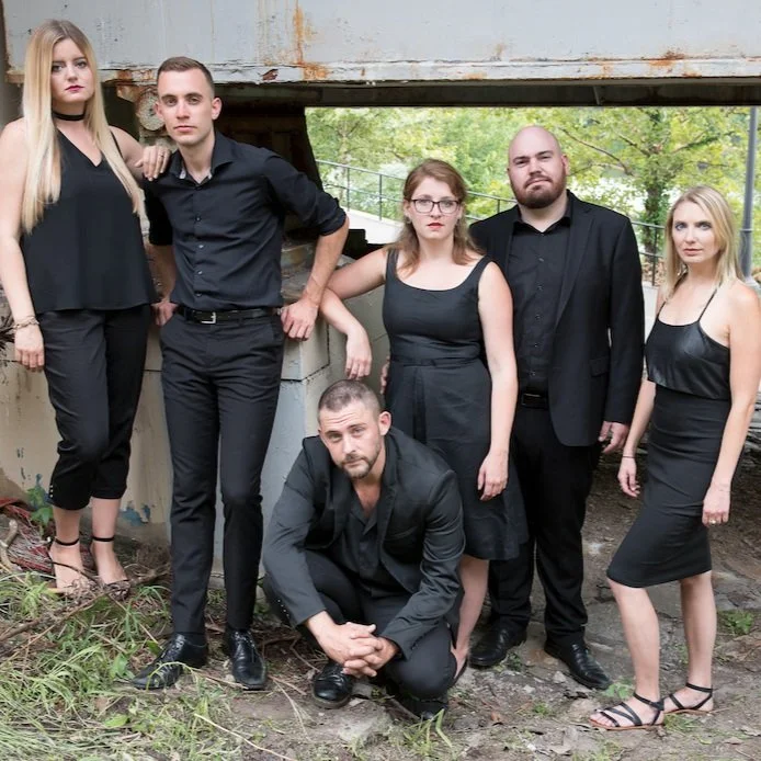 Gramophone: "it's a joy to hear the gleaming singers of Variant 6"