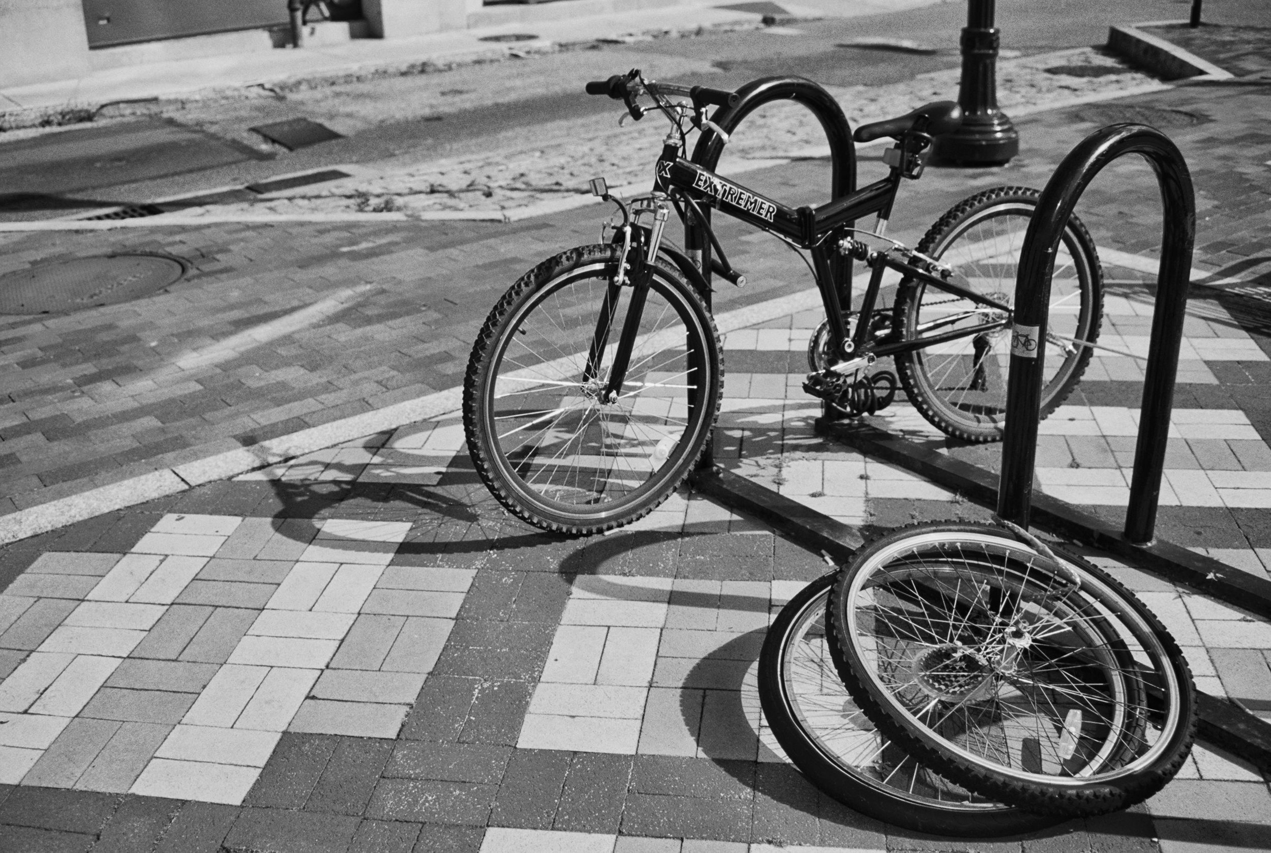 bike-Luis-lopez-photography.jpeg