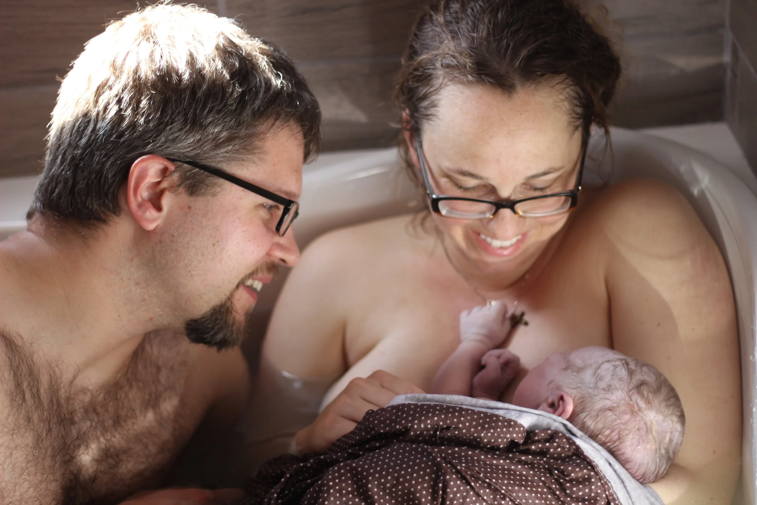 Embracing the Beauty of Birthing: A Natural Approach