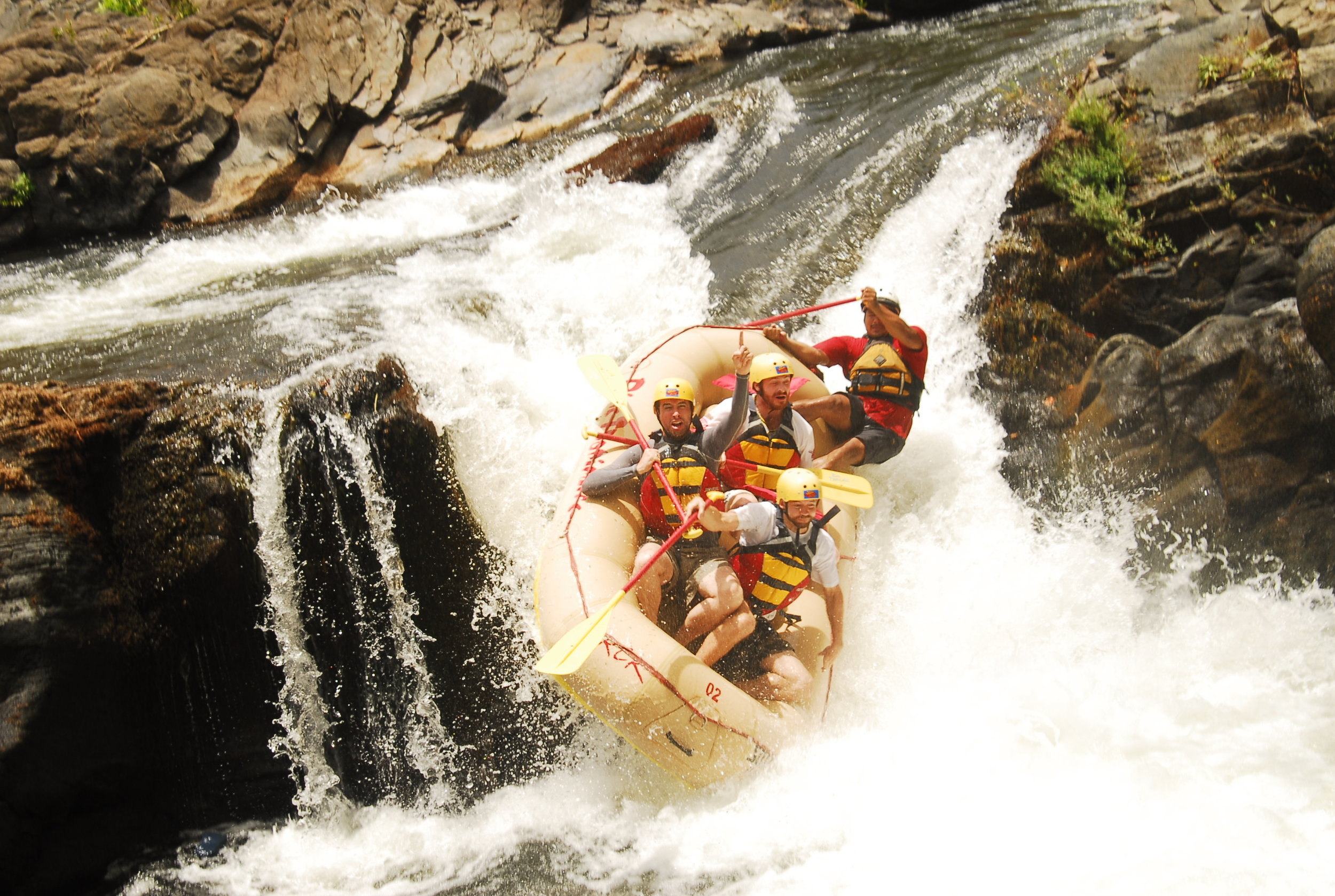 1660tenorio rafting.jpg