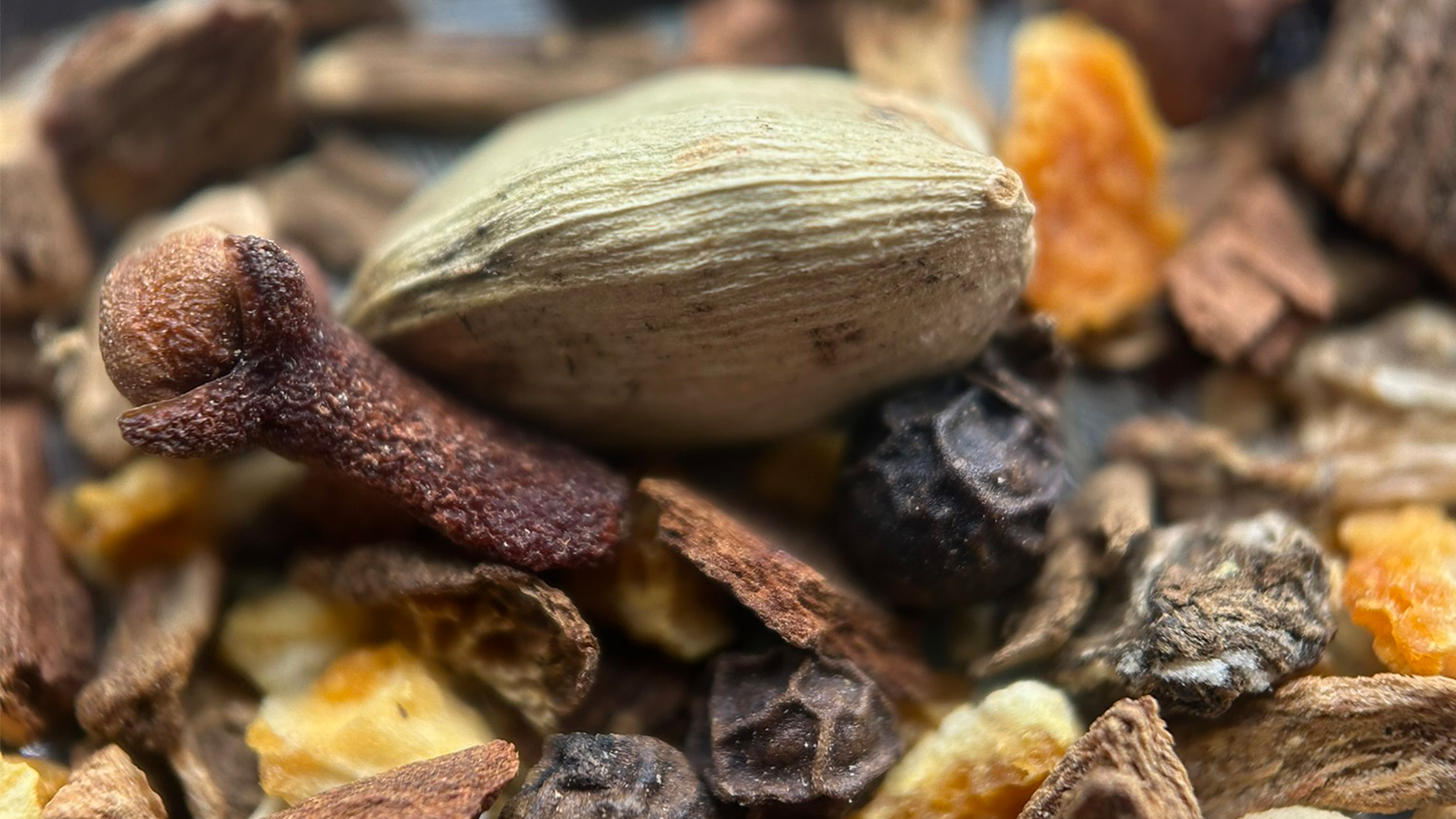 Spicy Chai Tea Blend | Caffeine Free