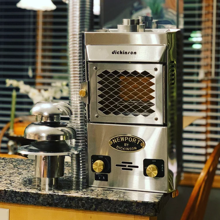 Dickinson P9000 Propane Fireplace Video — Wally the Airstream