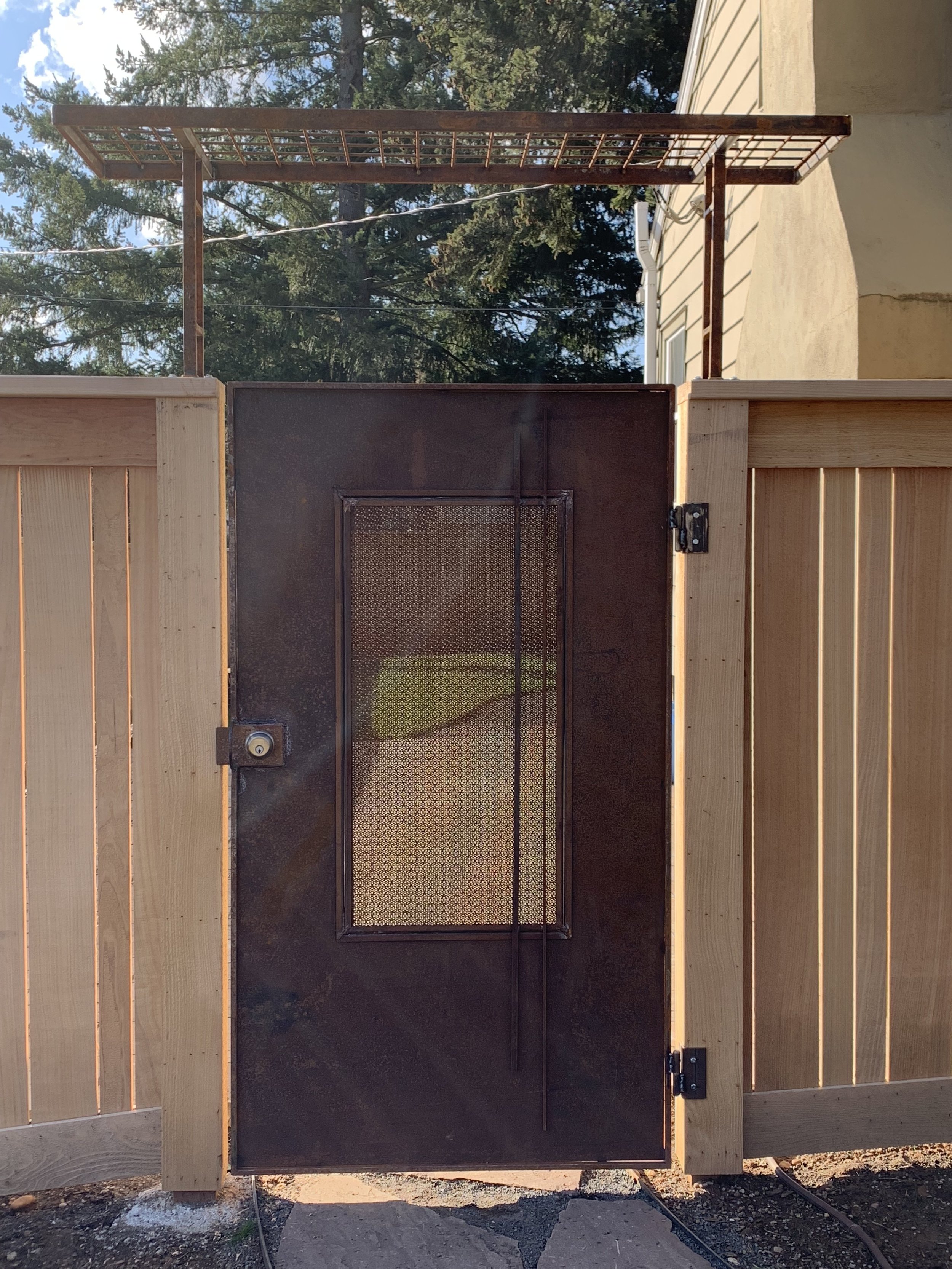 gate fit for a wood fence