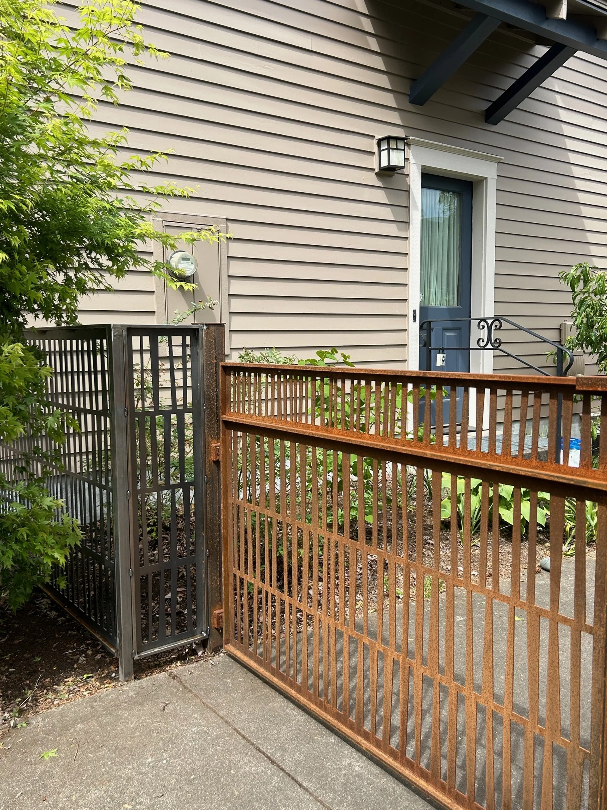  Driveway gates &amp; Side panels in NW Portland. 