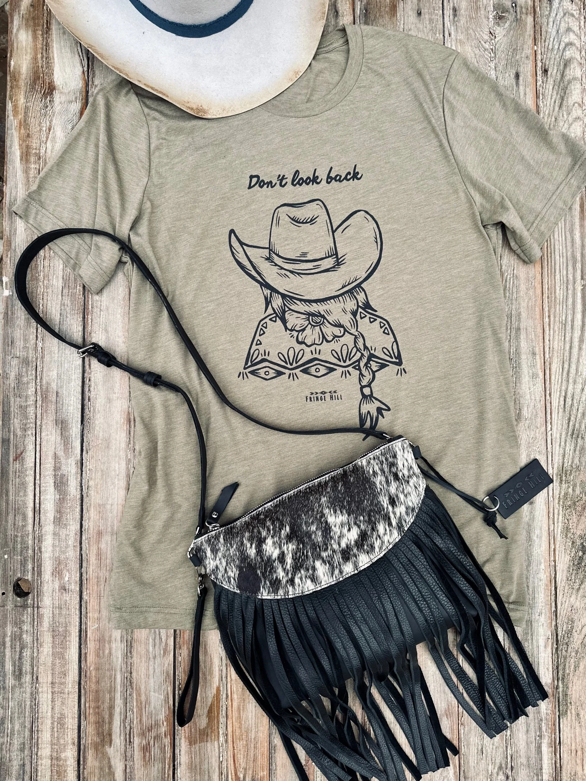 Tee Look Back Tri blend Fringe Hill Design