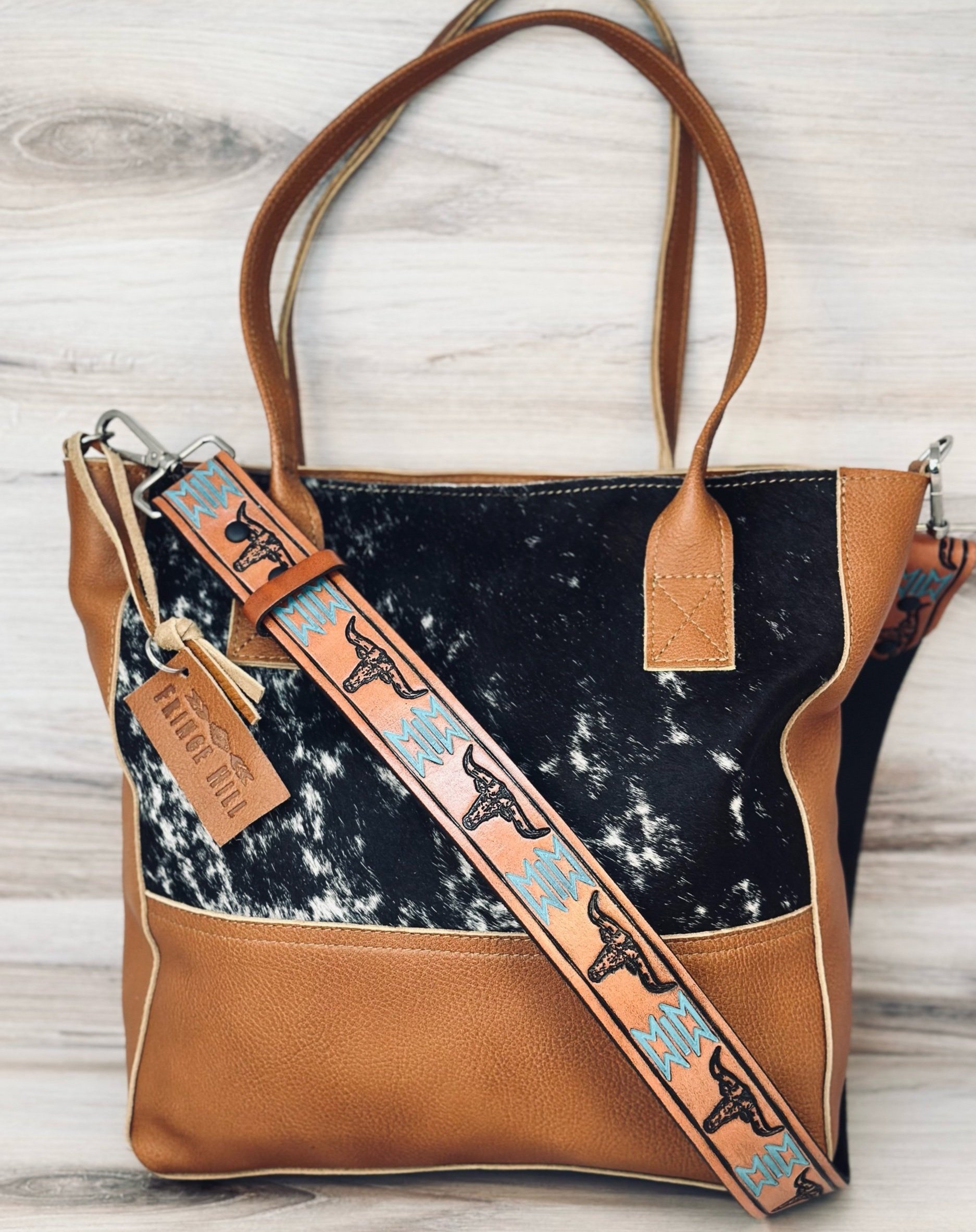 Bucket Tote Cowhide Tan